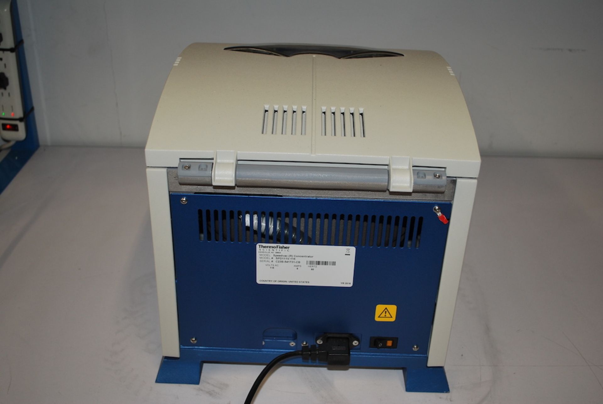 THERMO FISCHER SCIENTIFIC SAVANT SPD111V-115 SPEEDVAC CONCENTRATOR 115V, 6A, 60HZ - Image 7 of 8