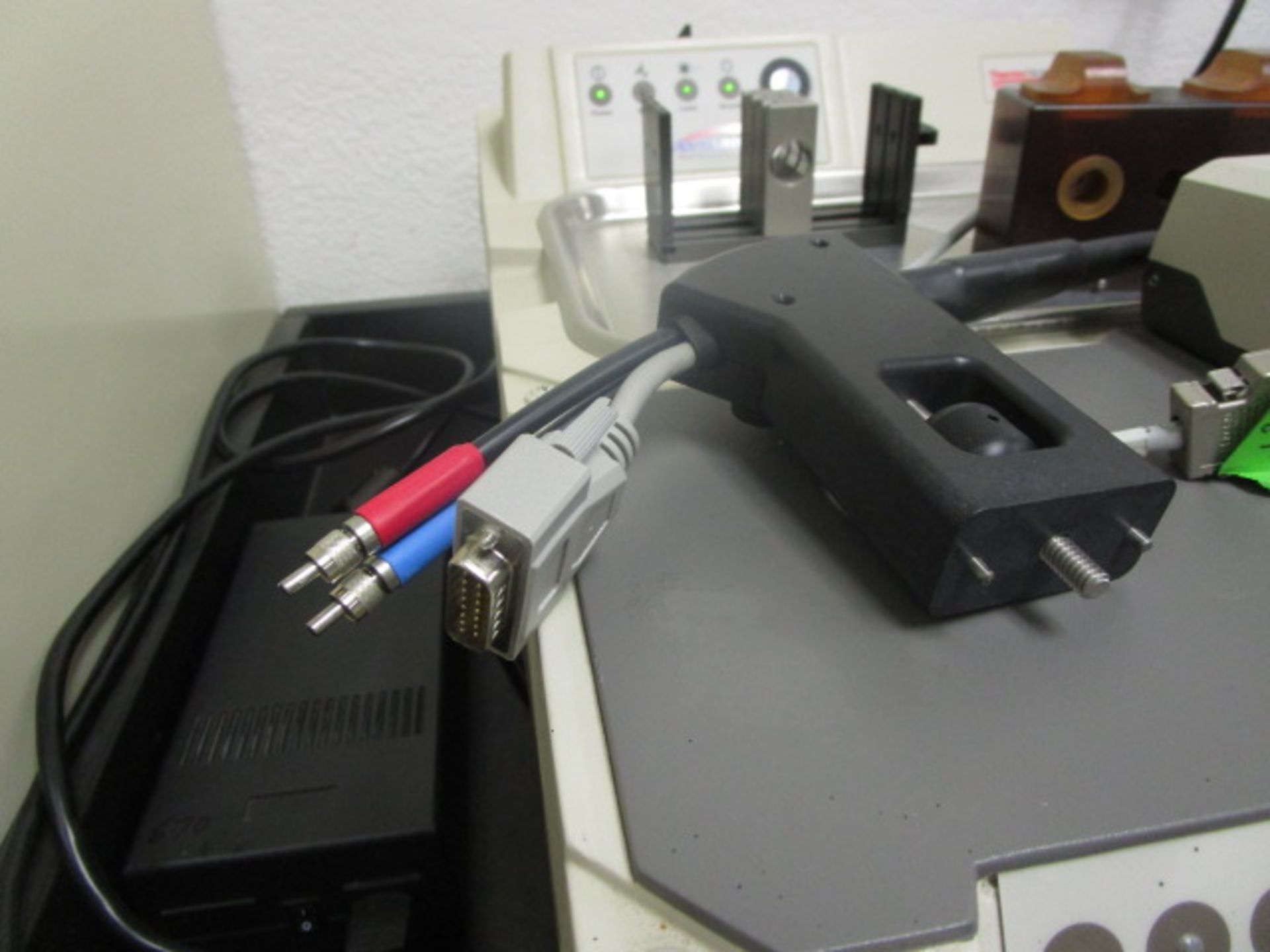 Thermo Nicolet Antaris near-in analyzer with computer board and communicaion cable with manuals - Image 19 of 26