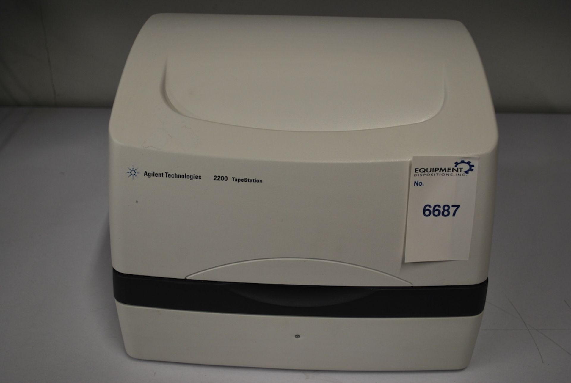 AGILENT TECHNOLOGIES 2200 TAPE STATION