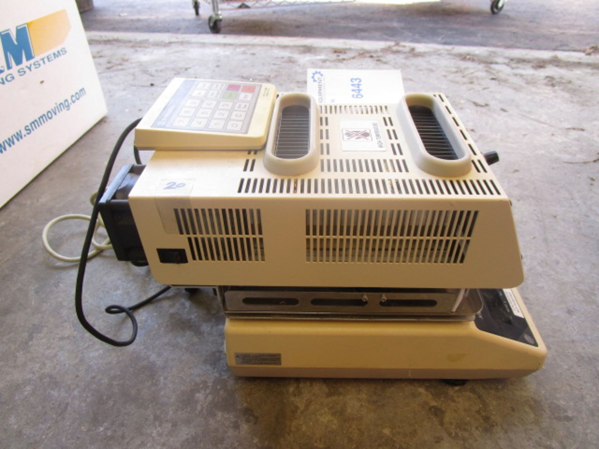 Shimadzu moisture balance EB-340MOC with Shimadzu Heater unit with instruction manual - Image 9 of 11
