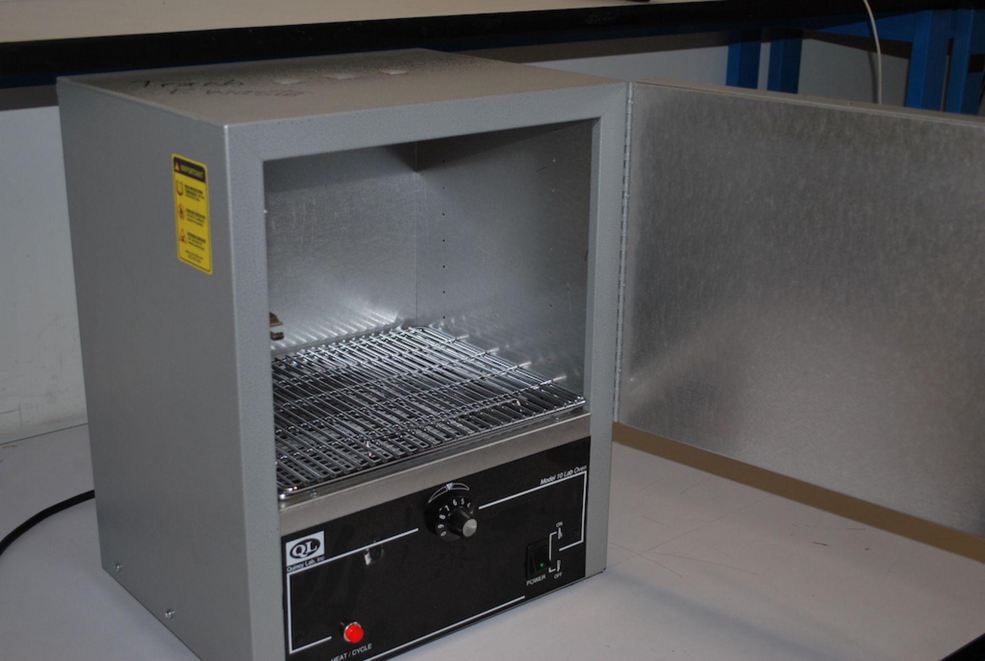 QUINCY LABS INC. 10GC LAB OVEN - Image 8 of 10