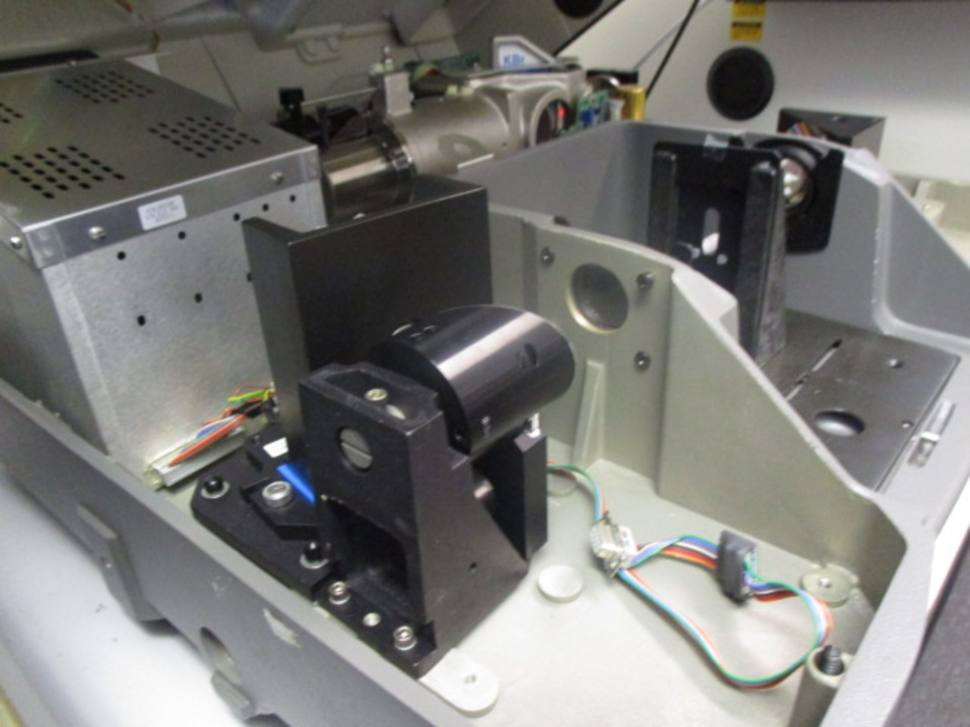 Thermo Nicolet FTIR Nexus 470 to include software extra mid IR light software with communication - Image 6 of 19