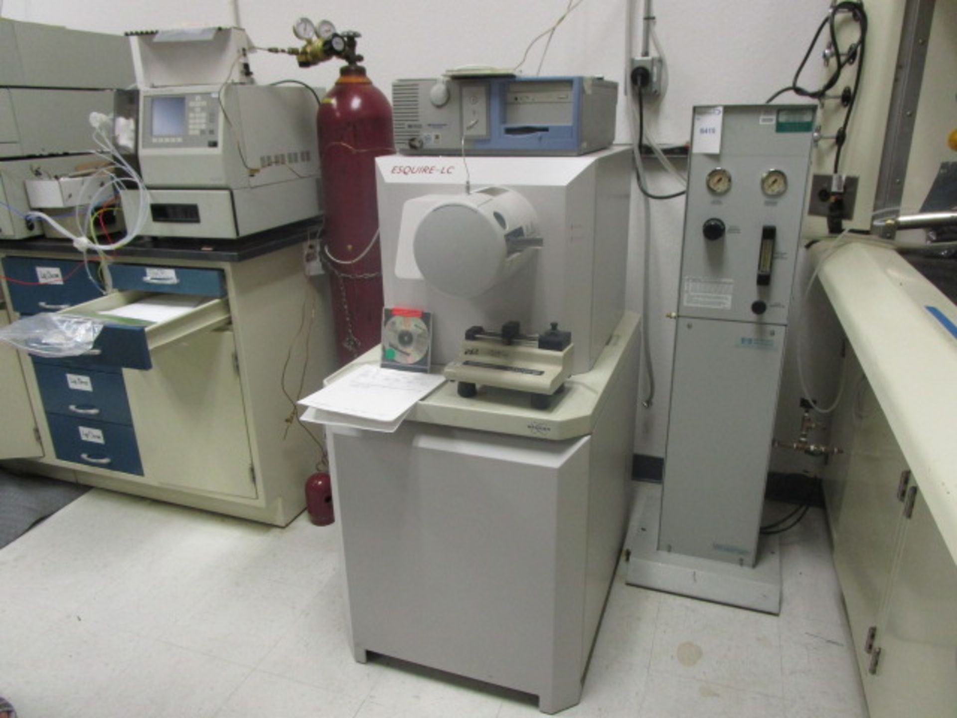 Esquire ION Trap Mass Spectrometer connectible to syringe pump or HPIC system, comes with original - Image 13 of 16