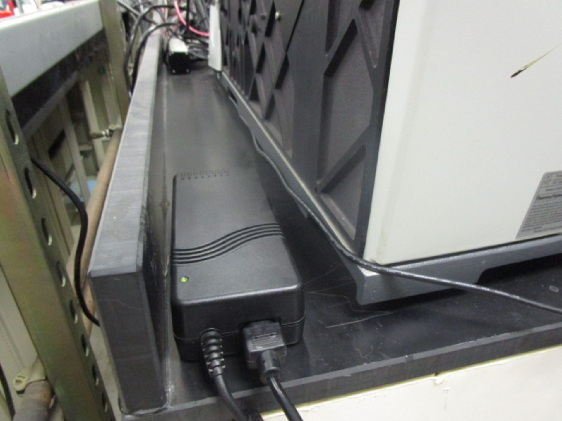 Thermo Scientific DXR Raman microscope with 532 nanometer laser (weak) or (unknown condition), - Image 9 of 26