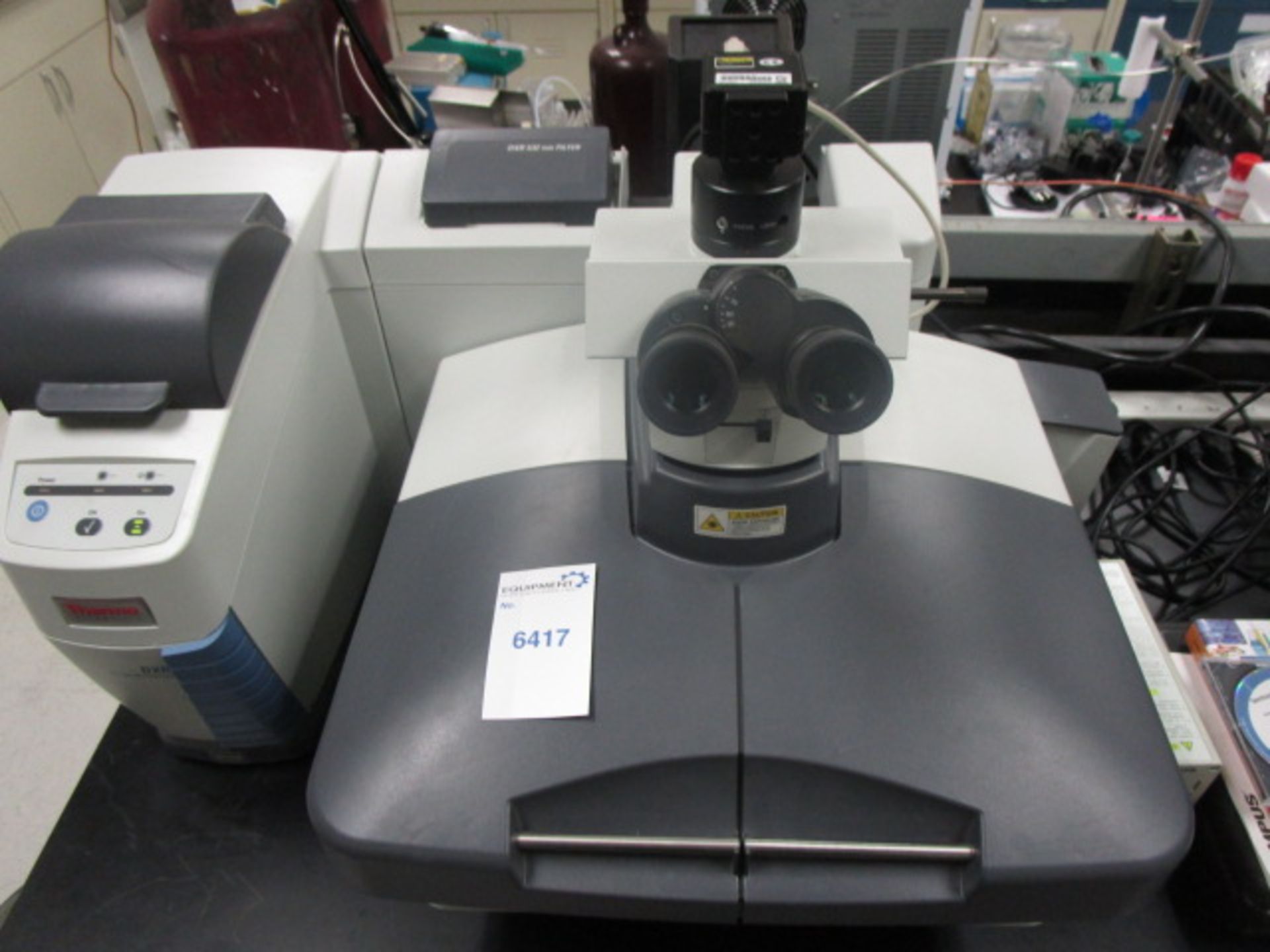 Thermo Scientific DXR Raman microscope with 532 nanometer laser (weak) or (unknown condition), - Image 2 of 26