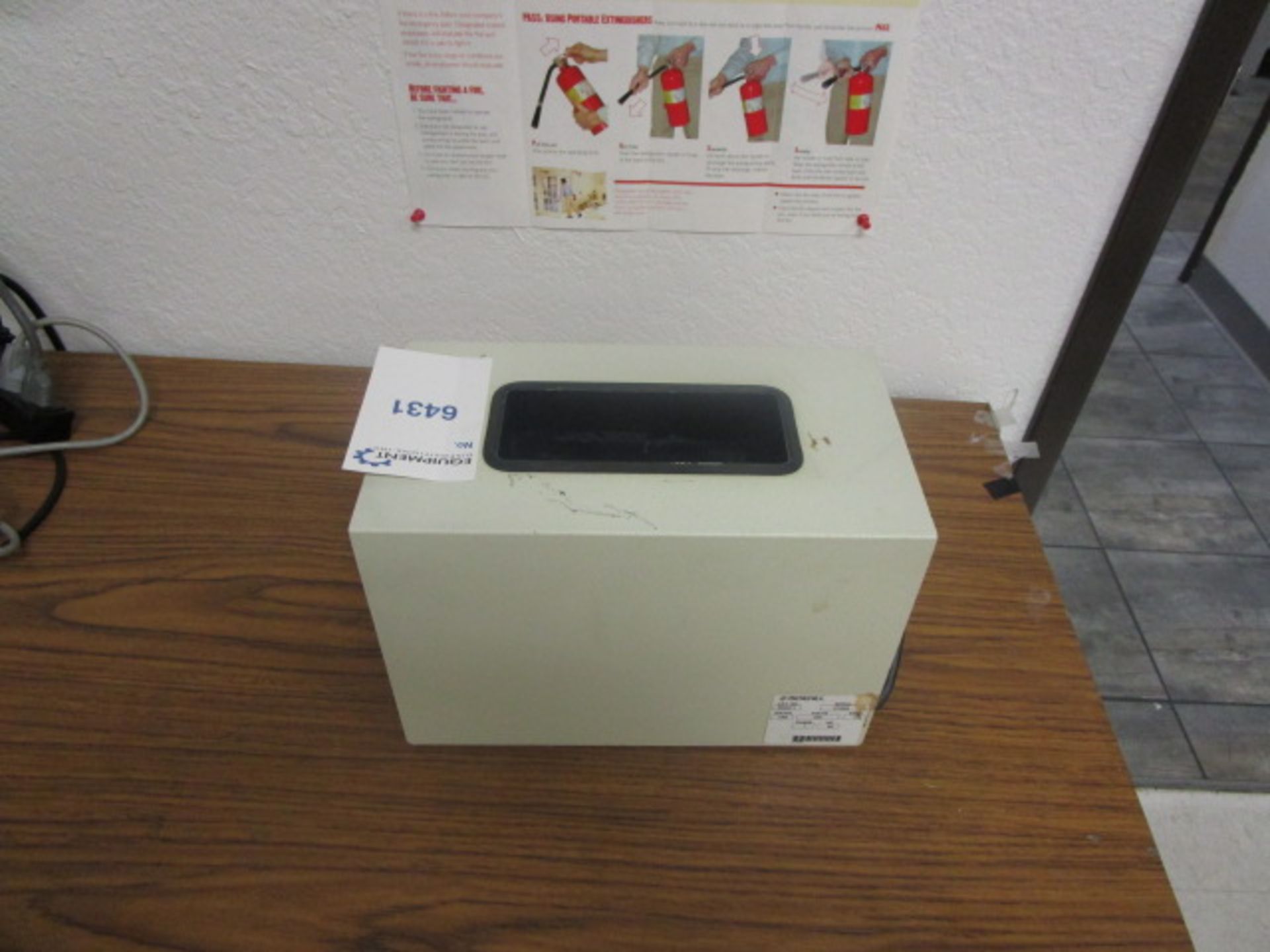 Boekel microcooler 260011 for molecular biology - Image 6 of 6