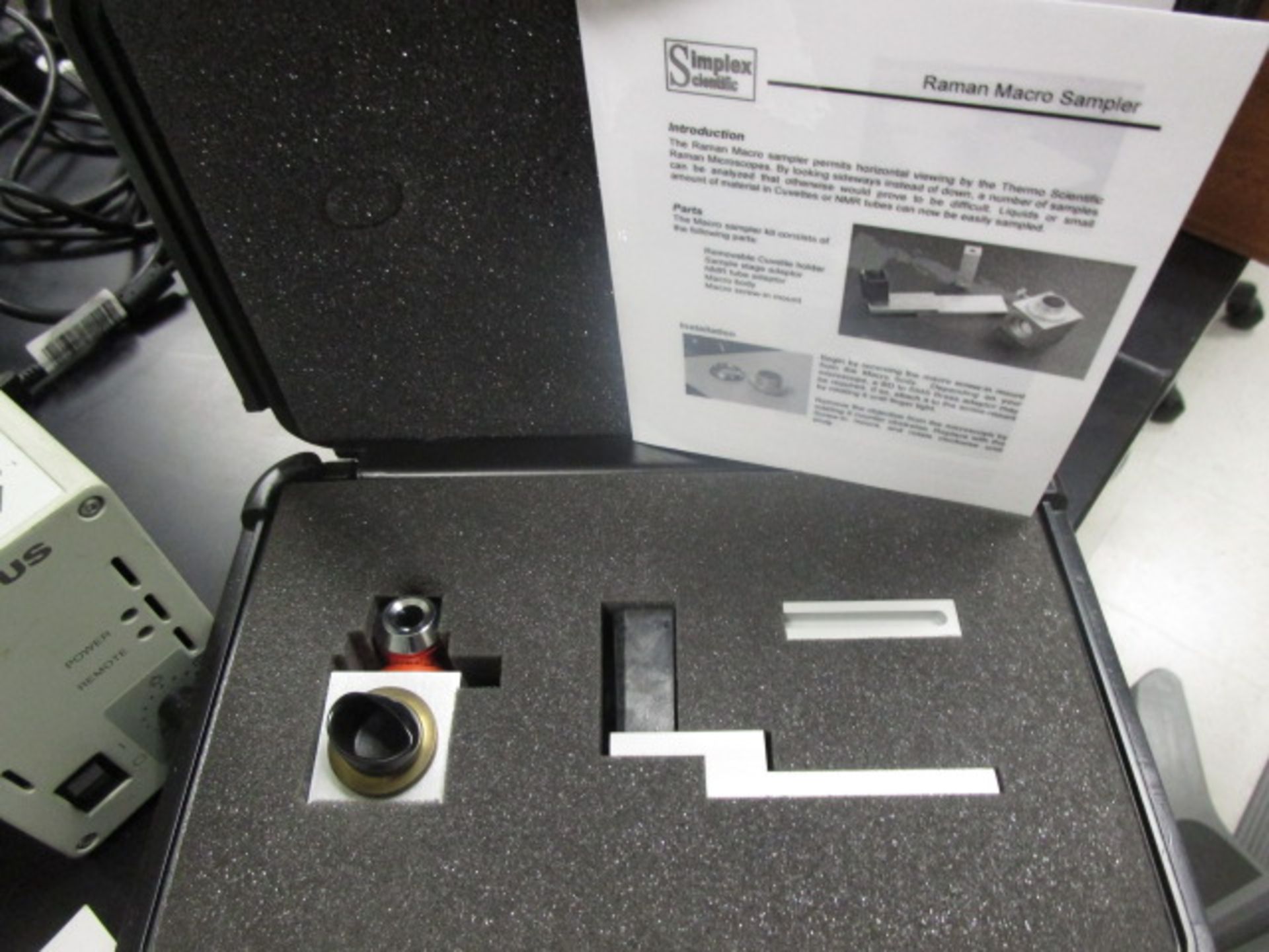 Thermo Scientific DXR Raman microscope with 532 nanometer laser (weak) or (unknown condition), - Image 19 of 26