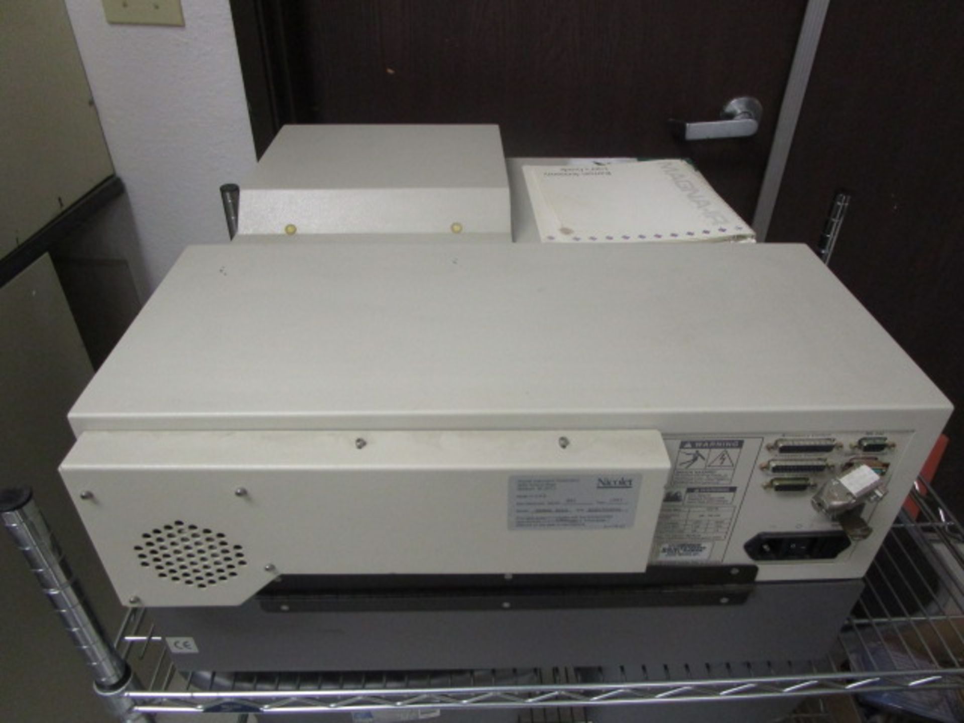 Nicolet Magna- IR 560 Spectromer E.S.P. to include software tutorial, and "32 bit" SW. Near and - Image 29 of 31