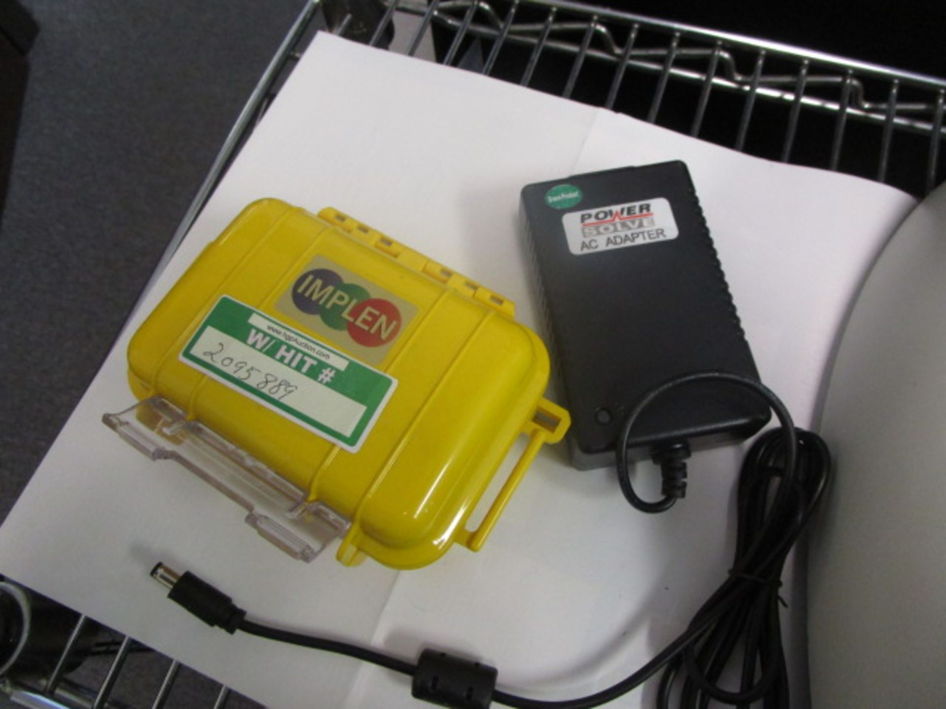 IMPLEN Nanophotometer P-Class P300 with power solve AC Adapter with accessory - Image 5 of 9