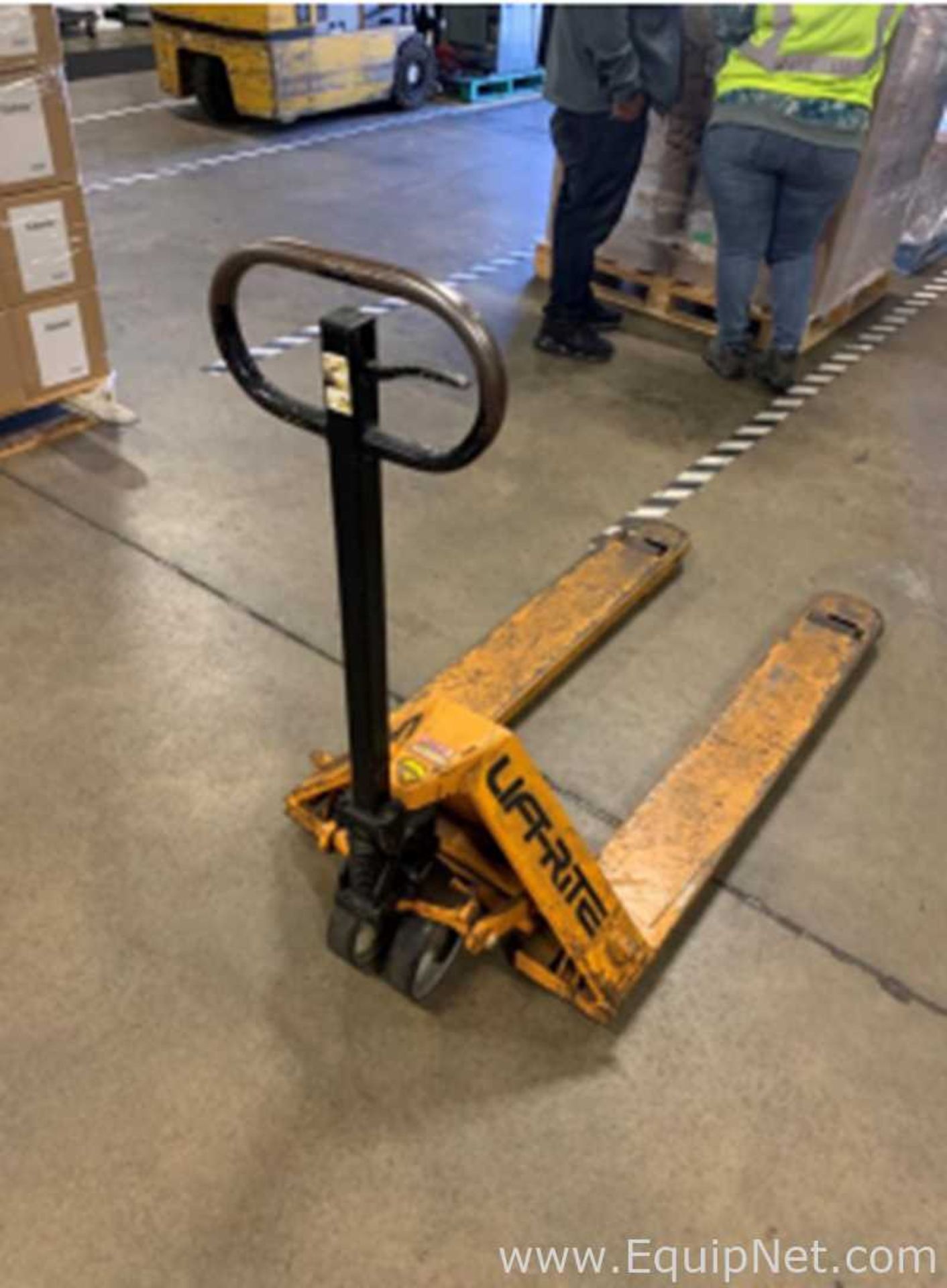 DESCRIPTION: Multiton Pallet Jack Manual 4000 Pound Capacity EQUIPNET LISTING # 849673 HANDLING FEE: