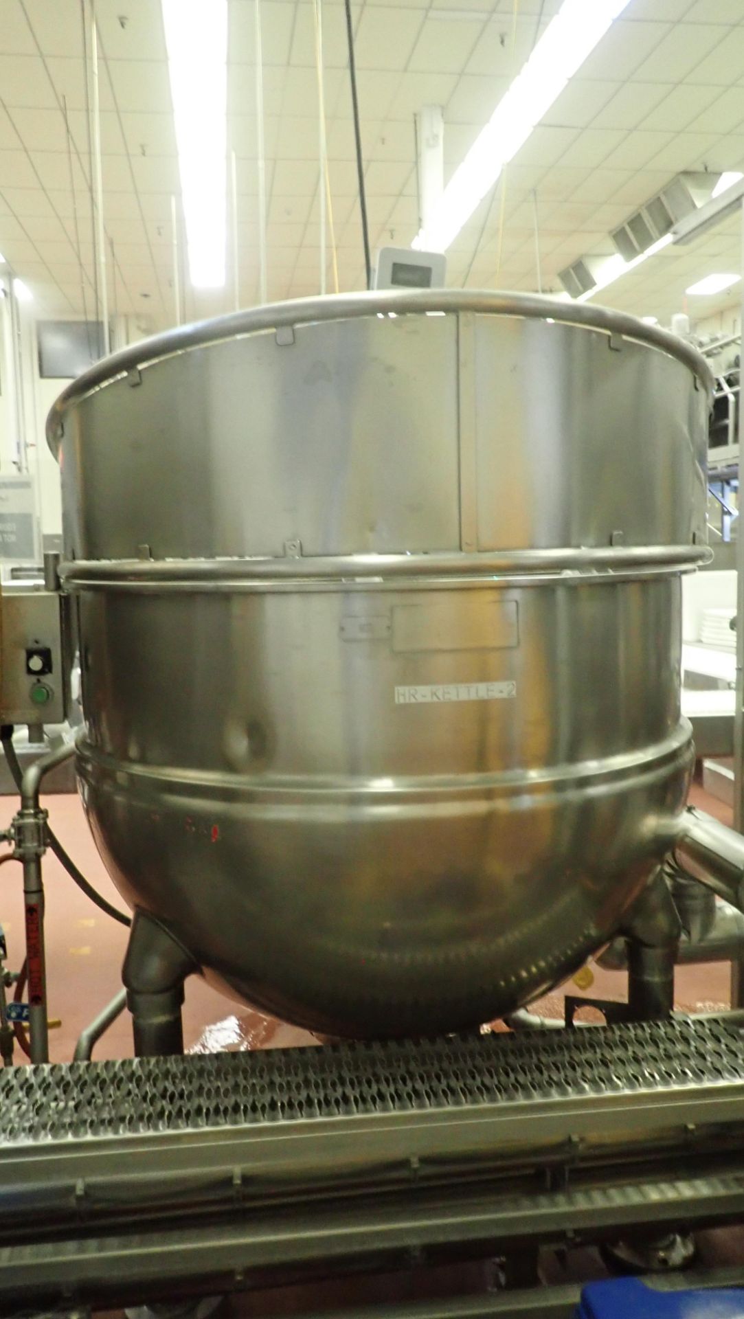 DESCRIPTION: Lee Industries 120 Gallon Stainless Steel Jacketed Kettle with Side Mount AgitationSide - Image 3 of 14
