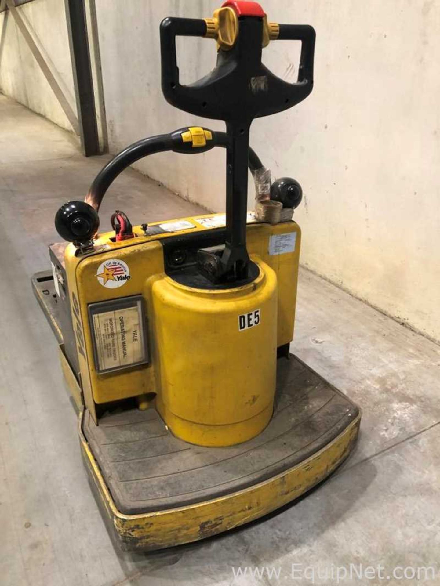 Yale MPE060LEN24T2748 Pallet Jack 6000 LB. DE5 - Image 3 of 11