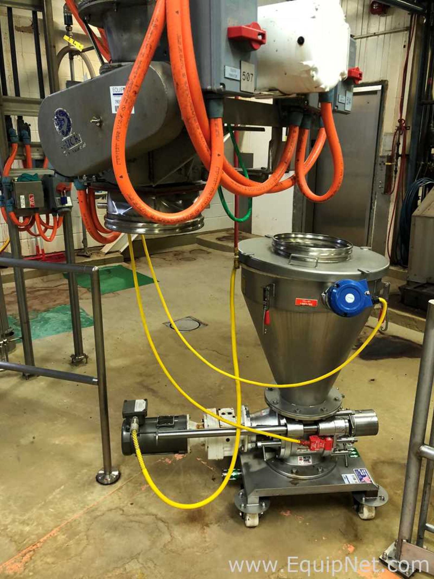One Vacuum Conveyor System Vac-U-Max With Hopper And One Shick S-225-1 Rotary Valve