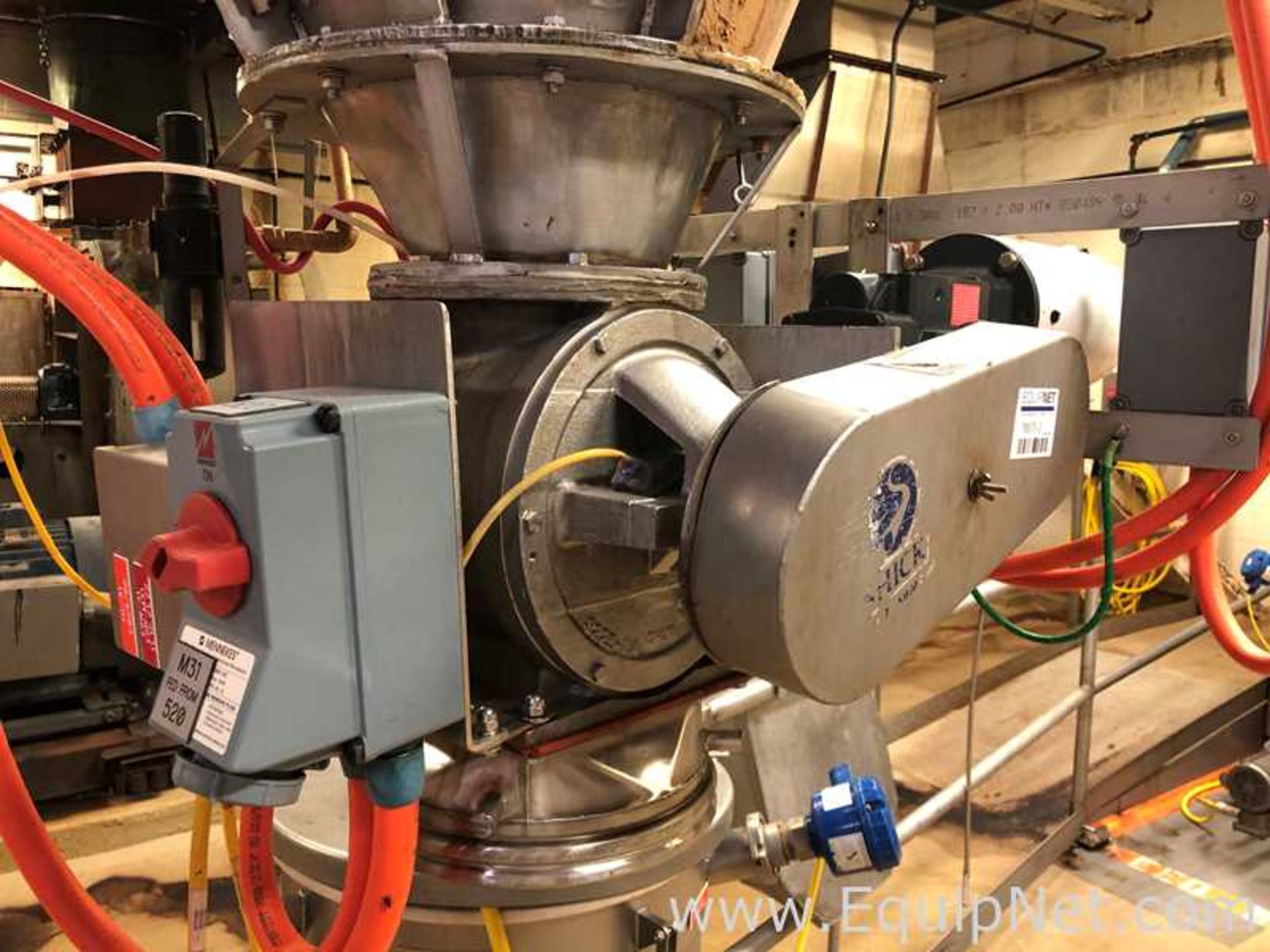 One Vacuum Conveyor System Vac-U-Max With Hopper And One Shick S-225-1 Rotary Valve - Image 11 of 14