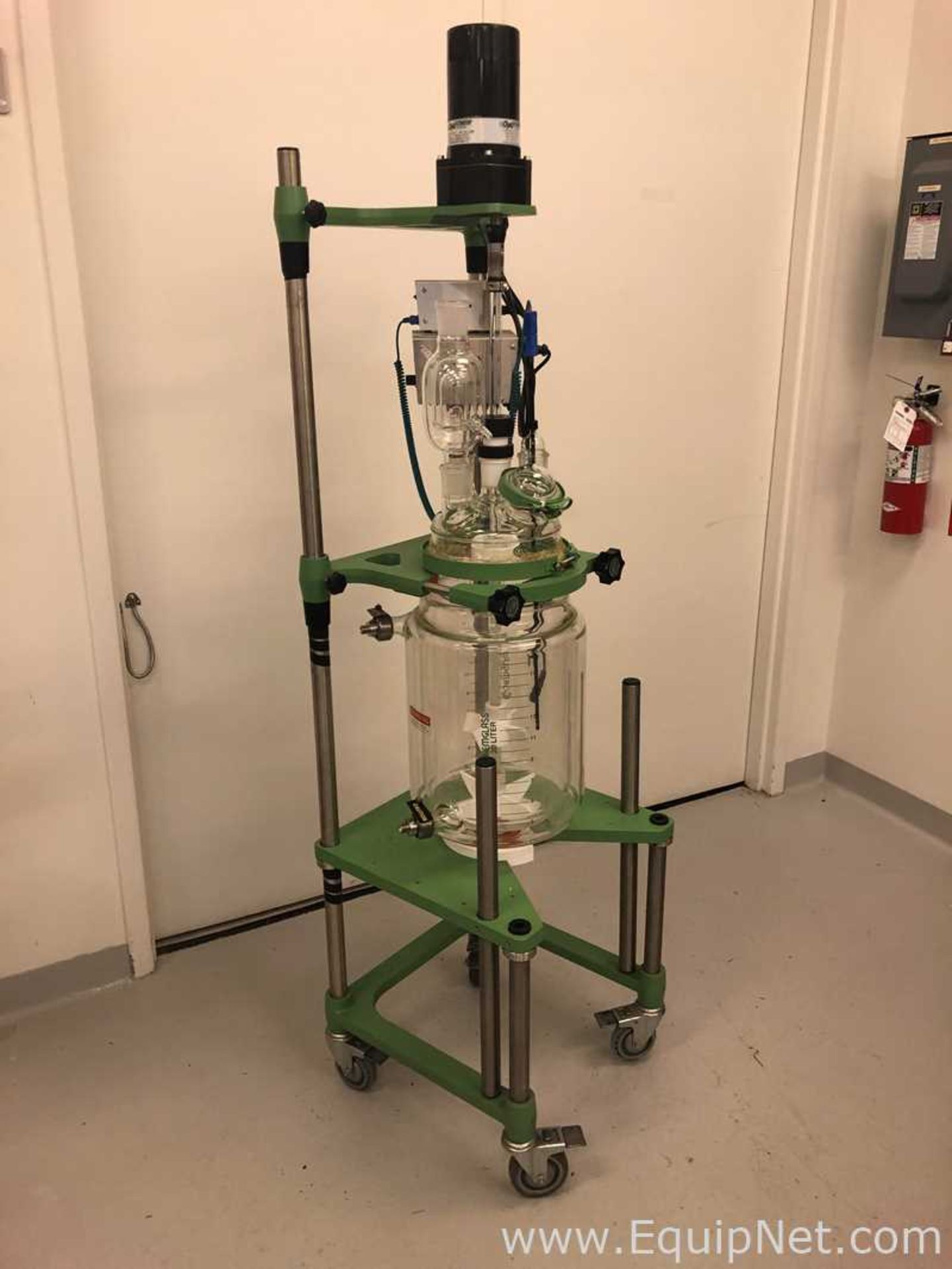 Chemglass 20L Jacketed Glass Reactor With Top Agitation And OptiCHEM Temp Monitor - Image 13 of 16