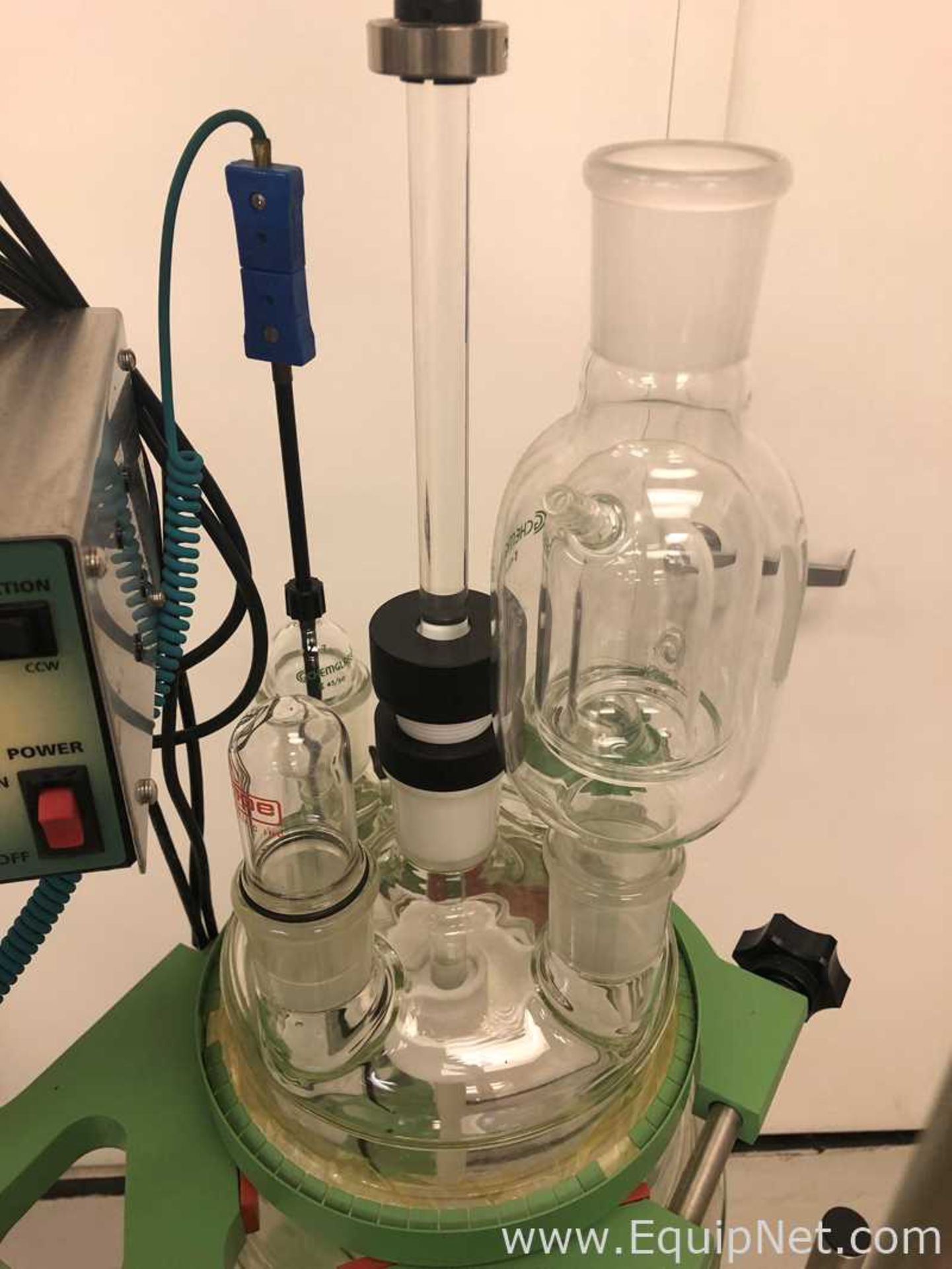 Chemglass 20L Jacketed Glass Reactor With Top Agitation And OptiCHEM Temp Monitor - Image 6 of 16