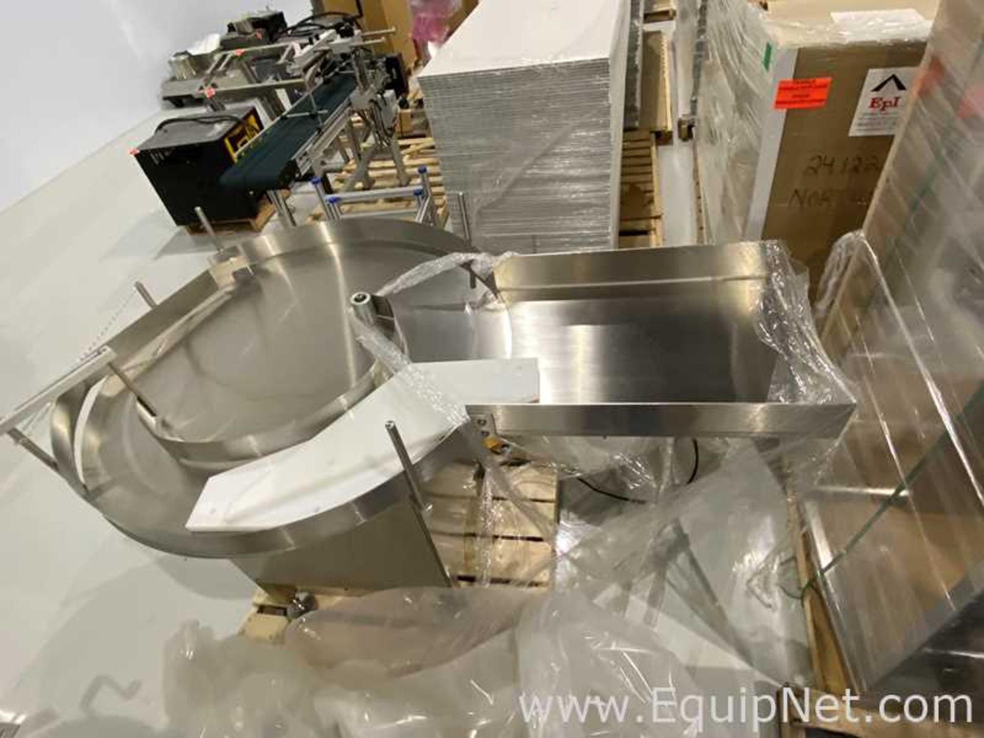 Capmatic 39 Inch Stainless Steel Rotary Table - Image 6 of 6