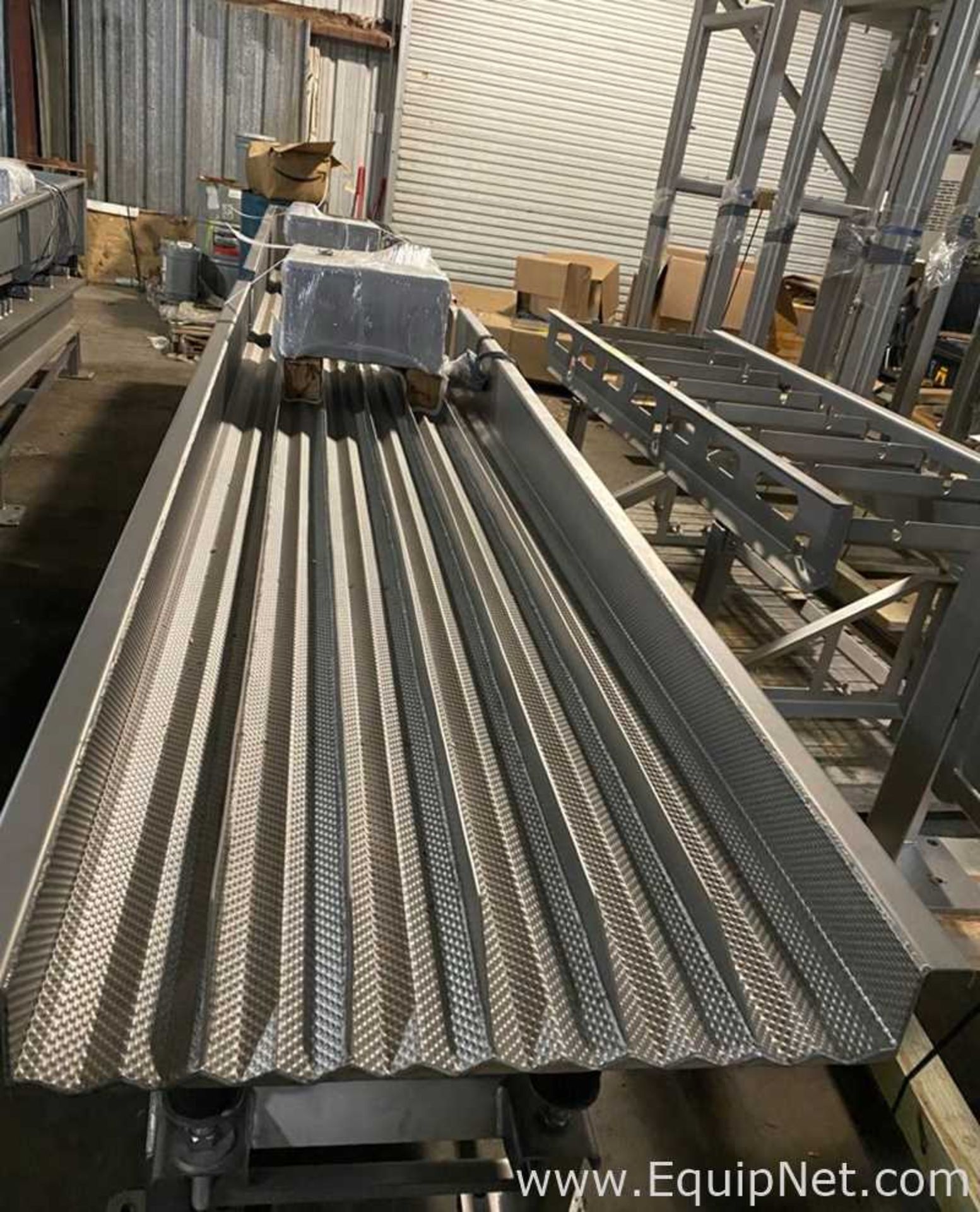 Unused Smalley Mfg. Co. 114 Inch Long Stainless Steel Vibration Conveyor - Image 7 of 11