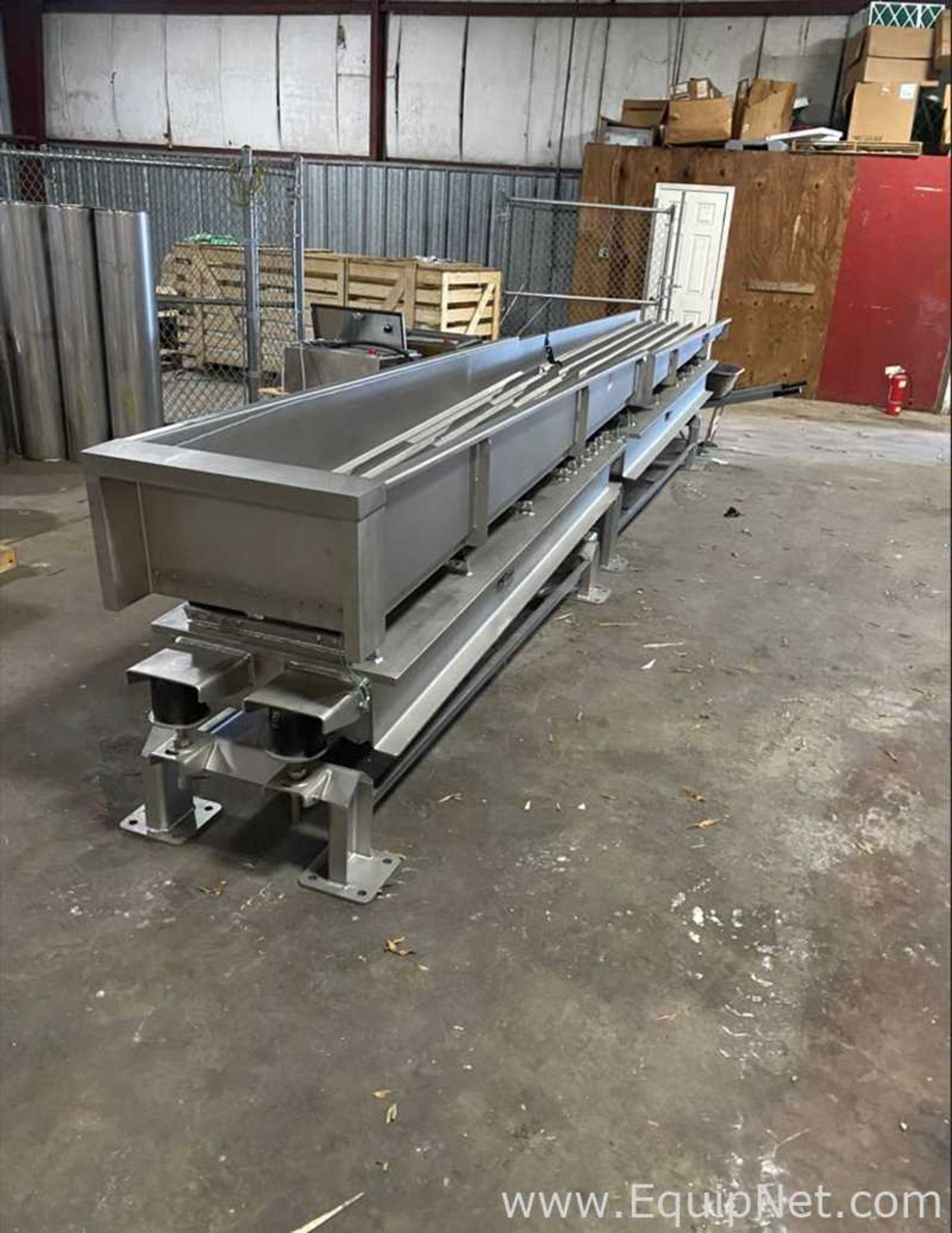Unused Smalley Mfg. Co. 114 Inch Long Stainless Steel Vibration Conveyor - Image 2 of 11