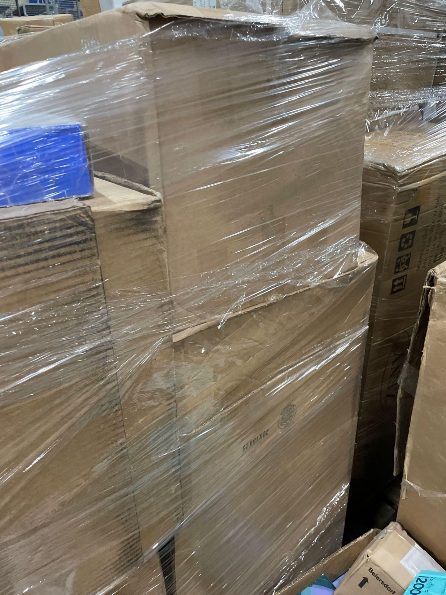 Three Pallets - Image 6 of 19