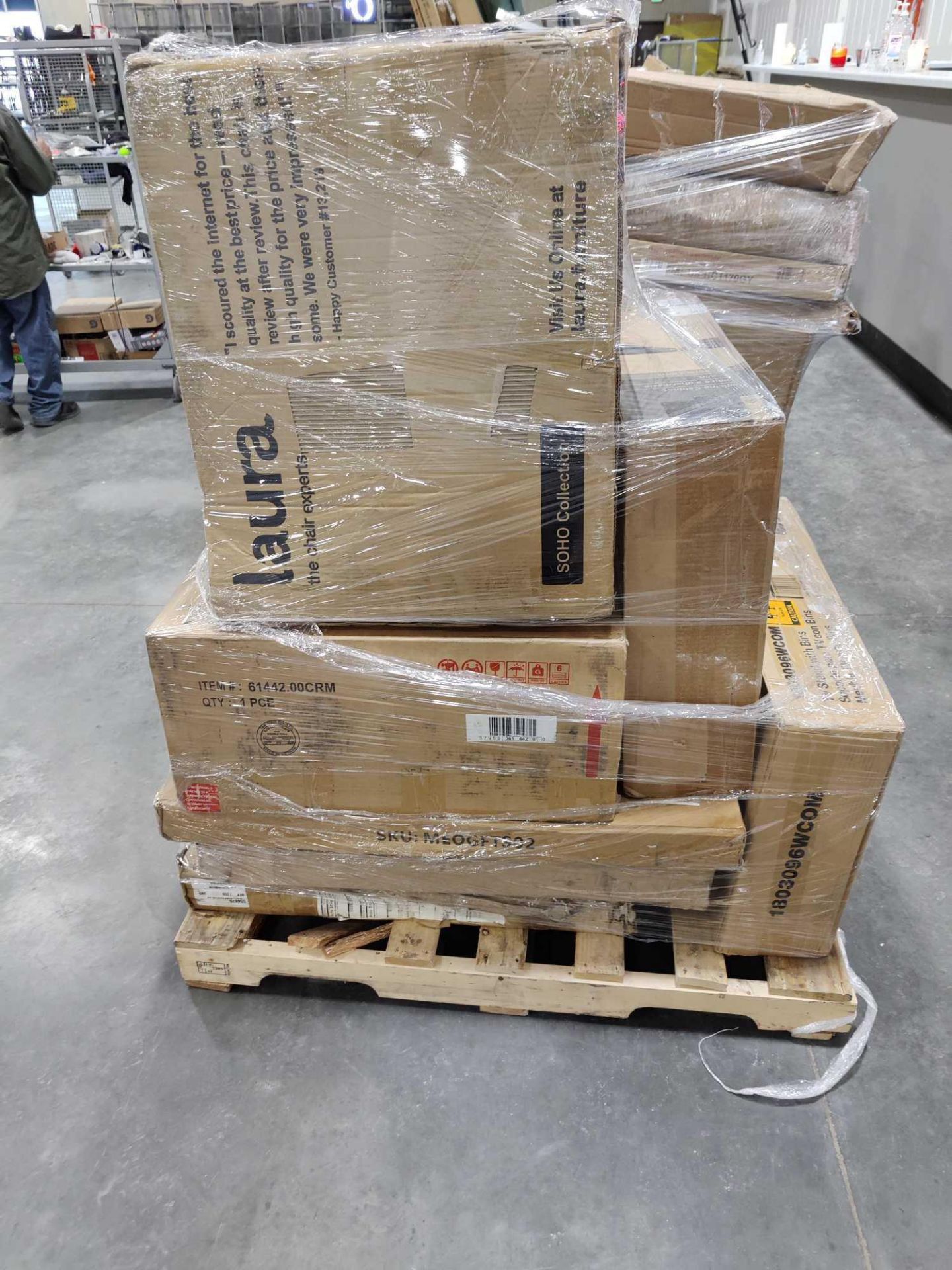 Two Pallets - Image 3 of 12