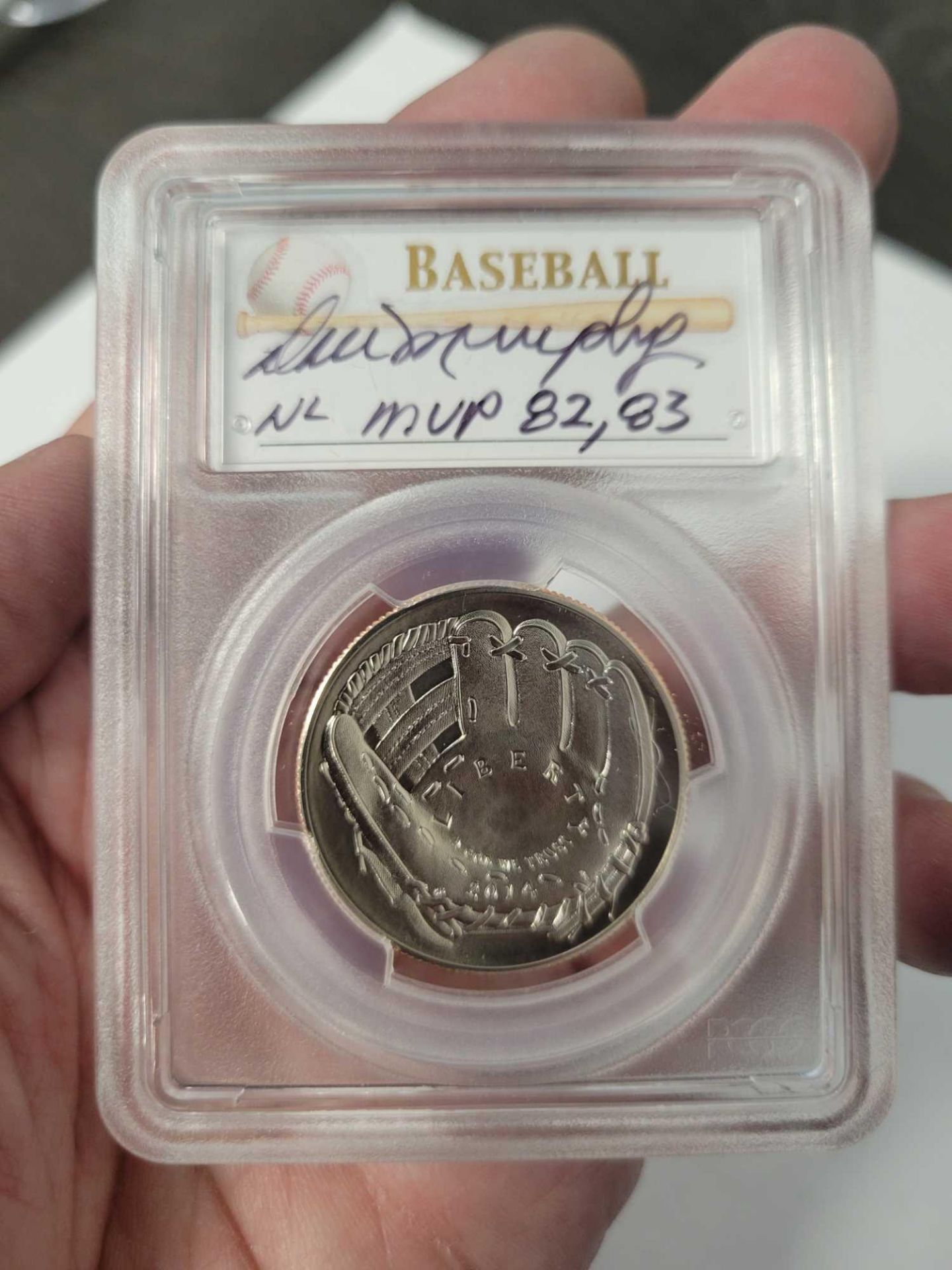 Dale Murphy signed baseball Silver Coin - Image 2 of 4