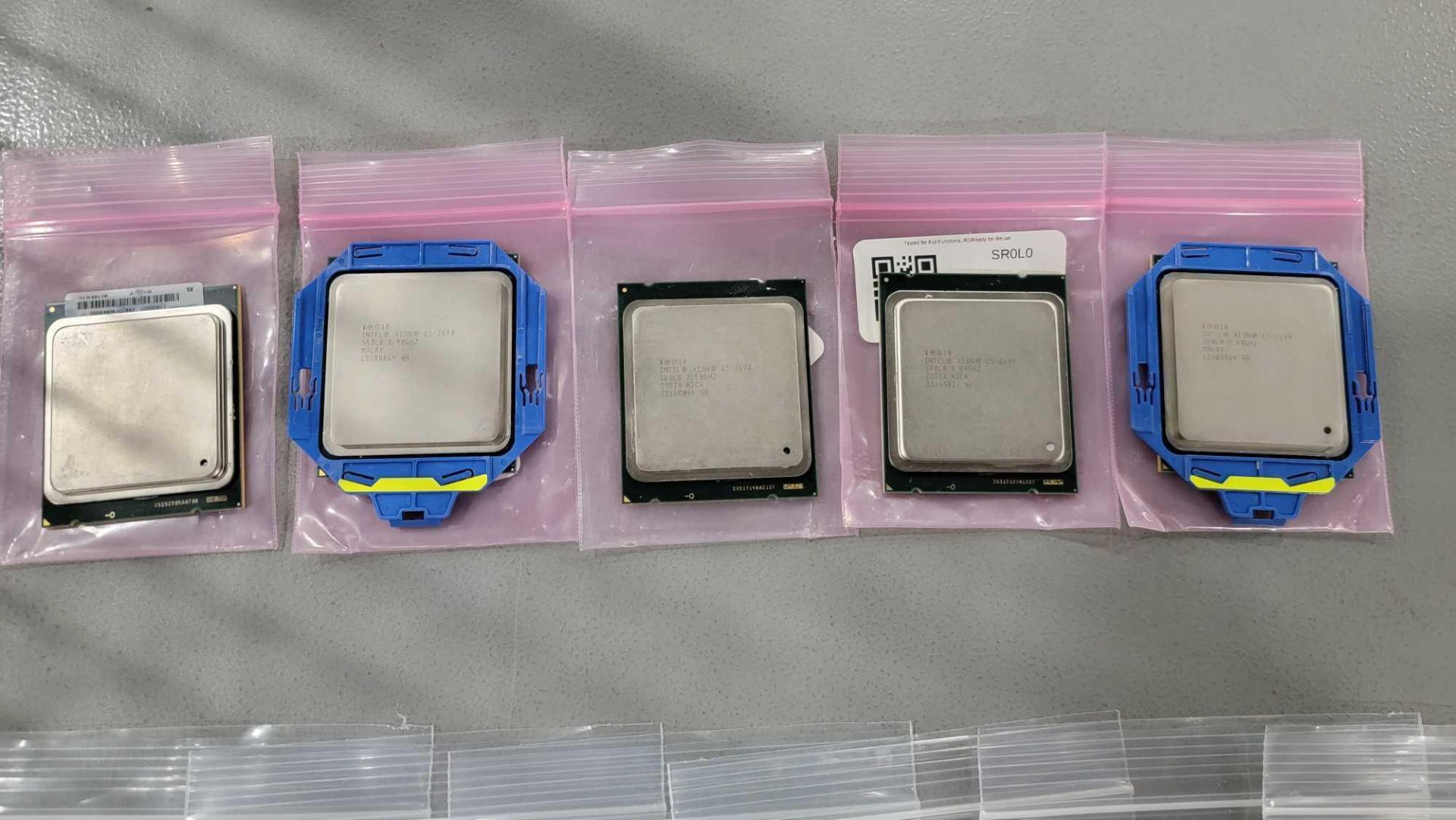 Intel Xeon Processors - Image 4 of 16