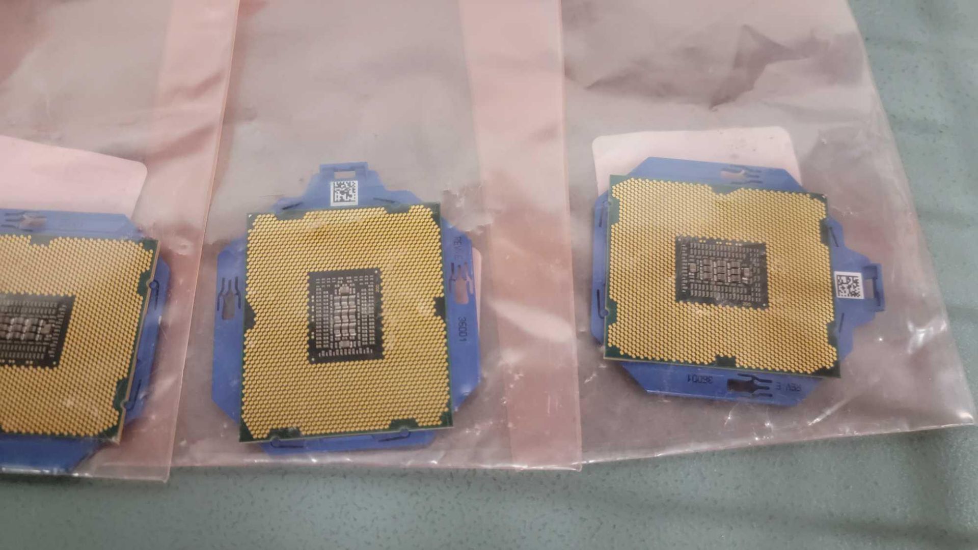 Intel Xeon Processors - Image 16 of 16