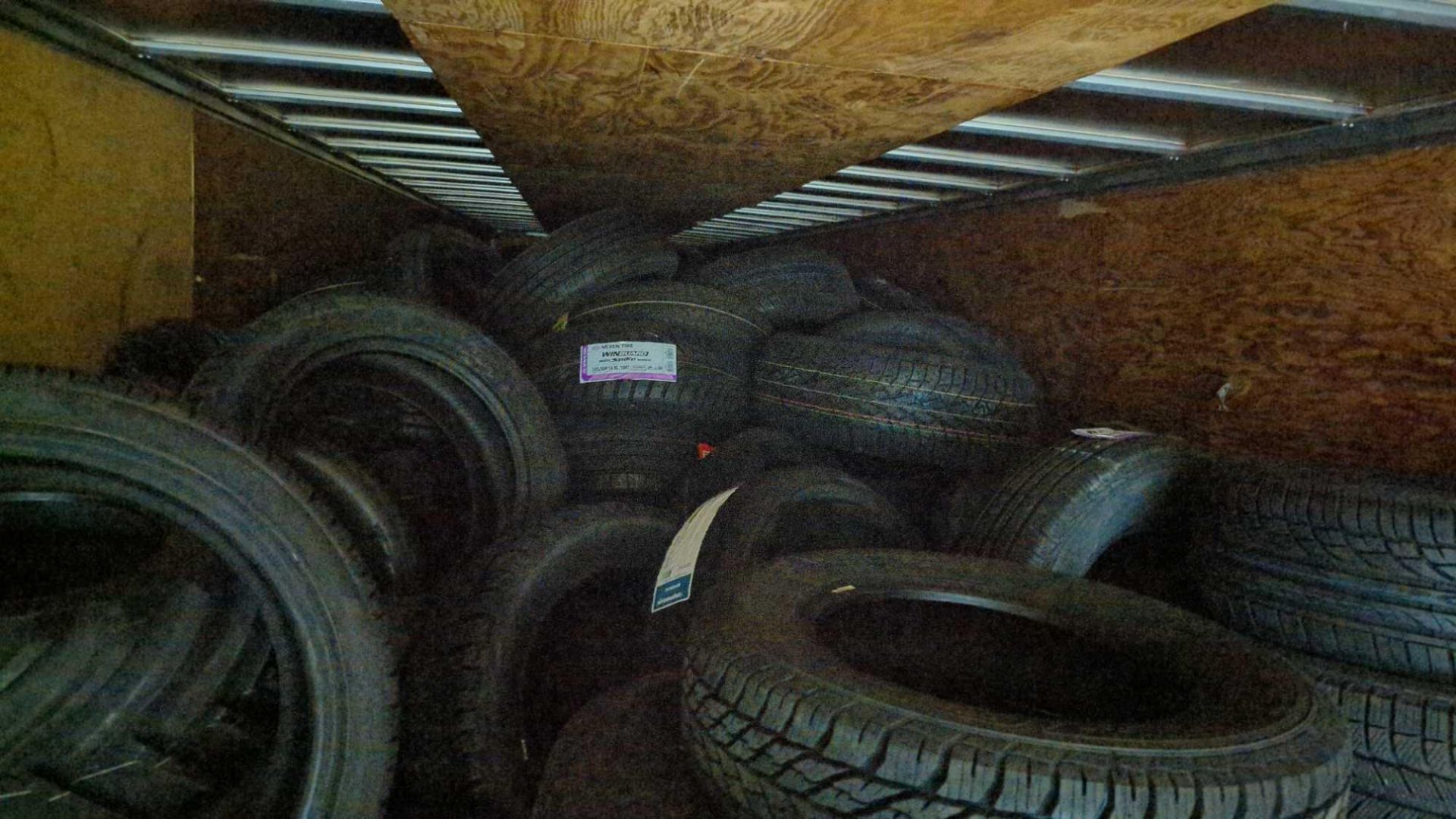 Semi Trailer of new Tires, approx 600 of them, - Image 8 of 18