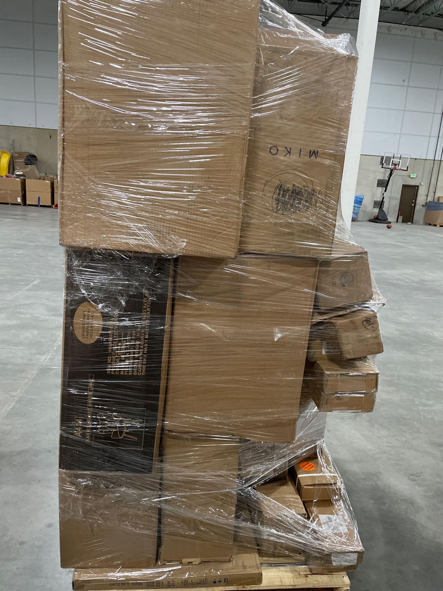 Two Pallets - Image 13 of 15