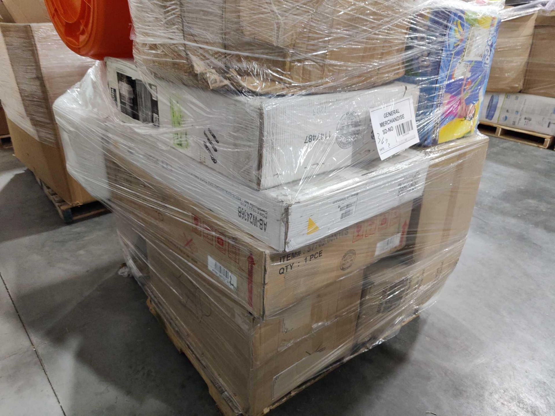 Two Pallets - Image 19 of 19