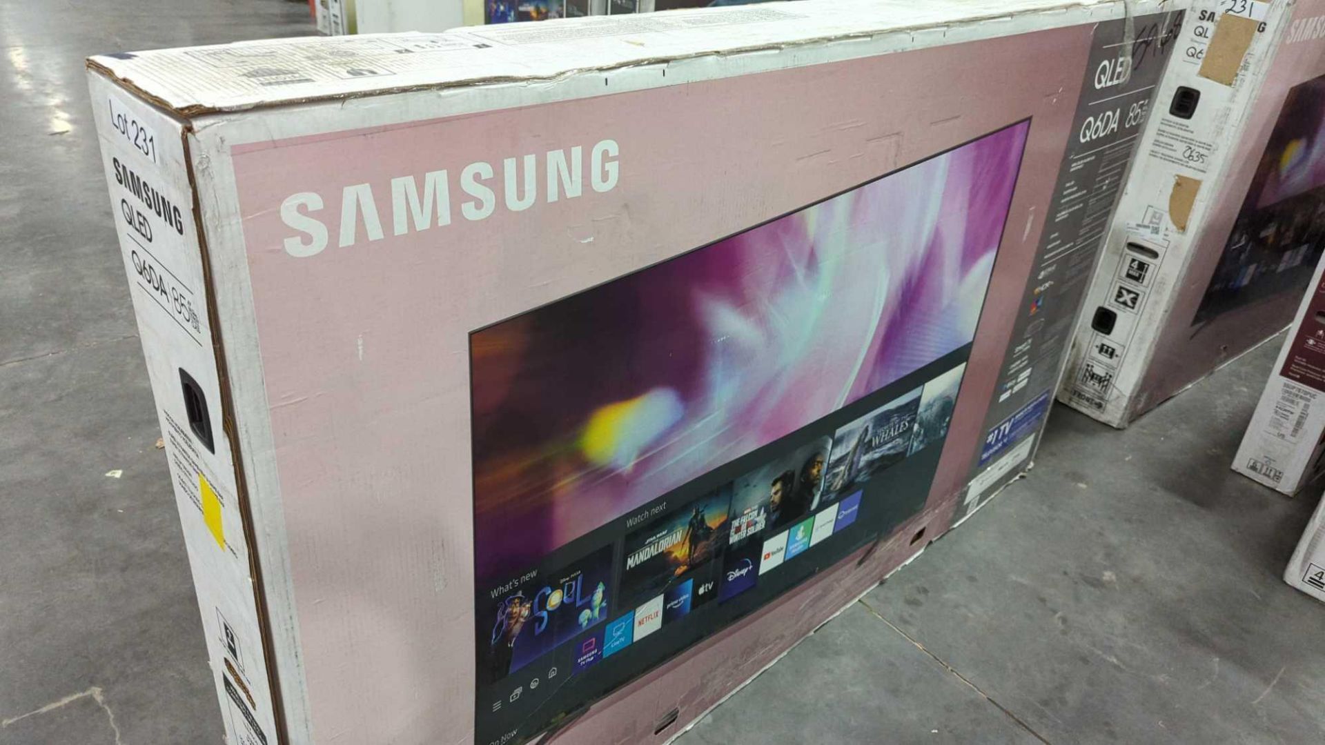 Two Samsung TVs - Image 2 of 5