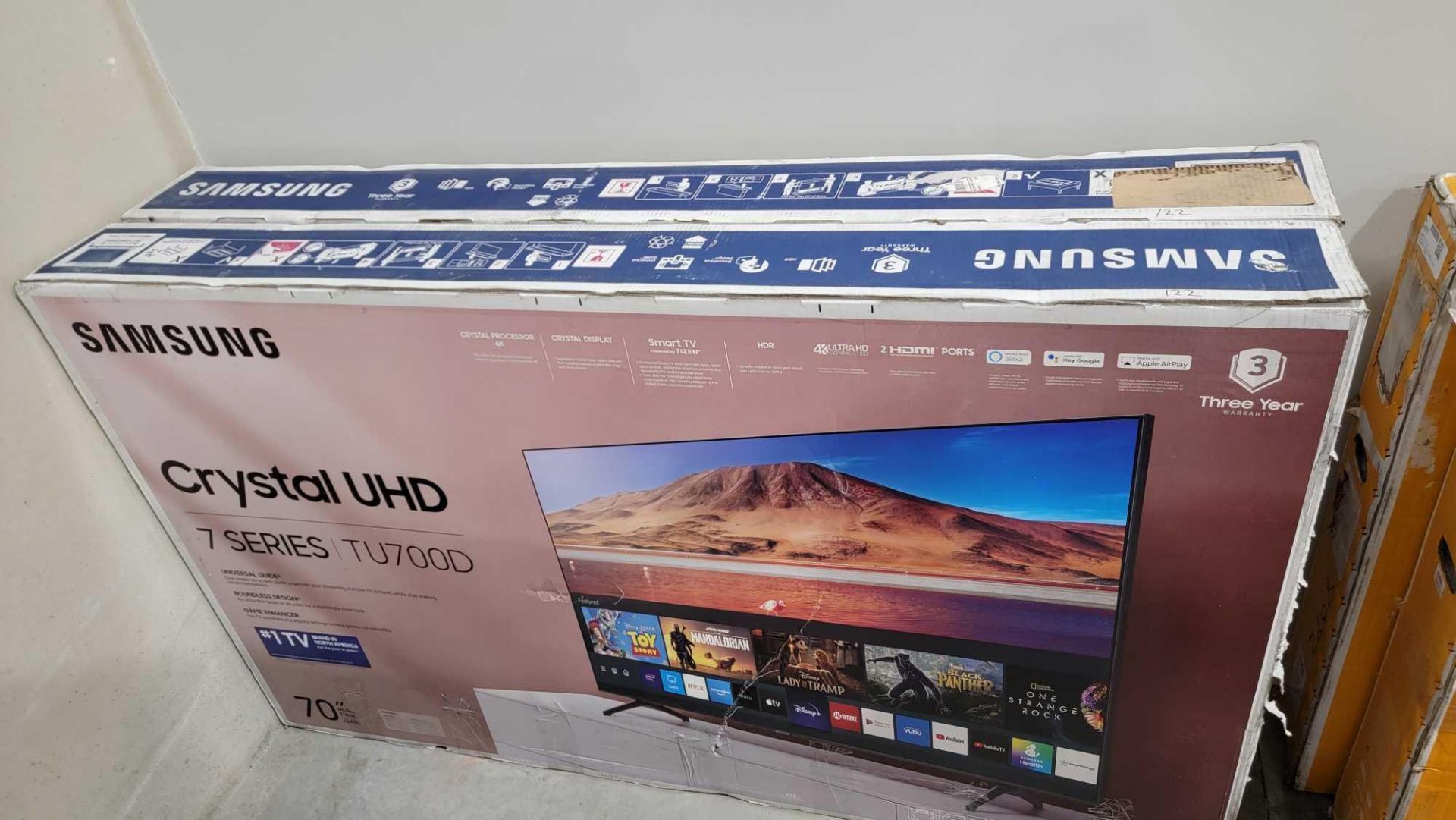 Two Samsung TVs - Image 2 of 3