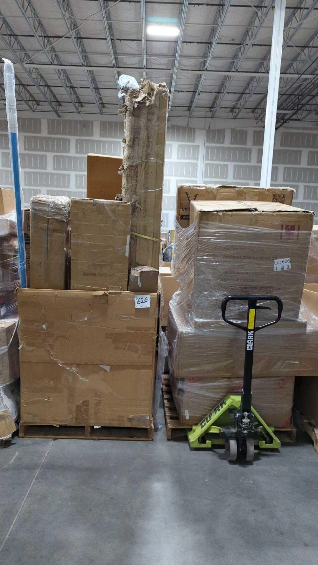 Two Pallets - Image 16 of 16