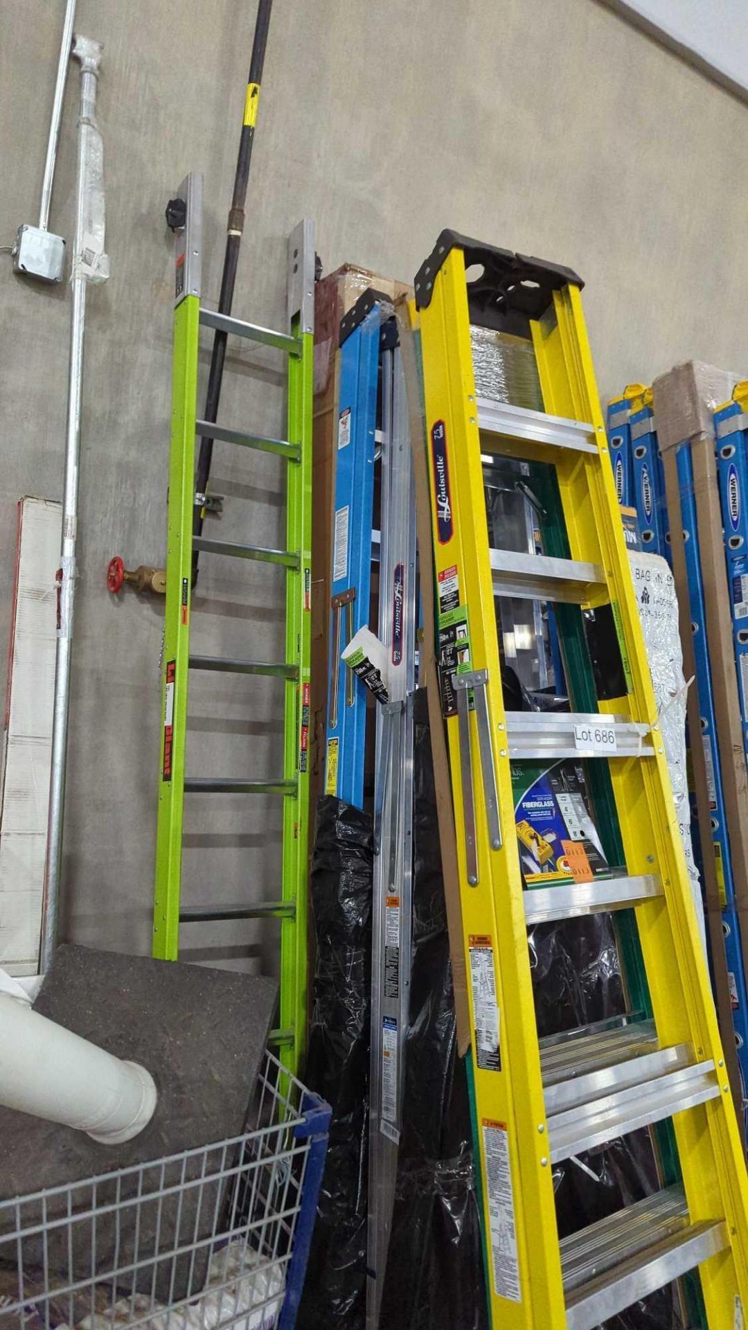 miscellaneous ladders - Image 3 of 4