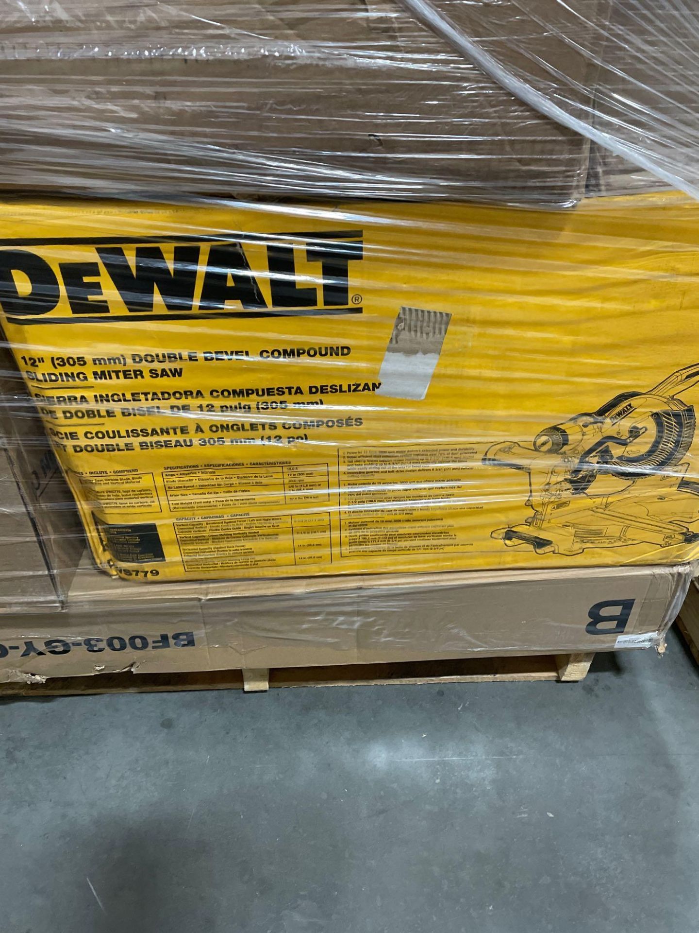 Dewalt Double Bevel compound miter saw, and more - Image 2 of 7