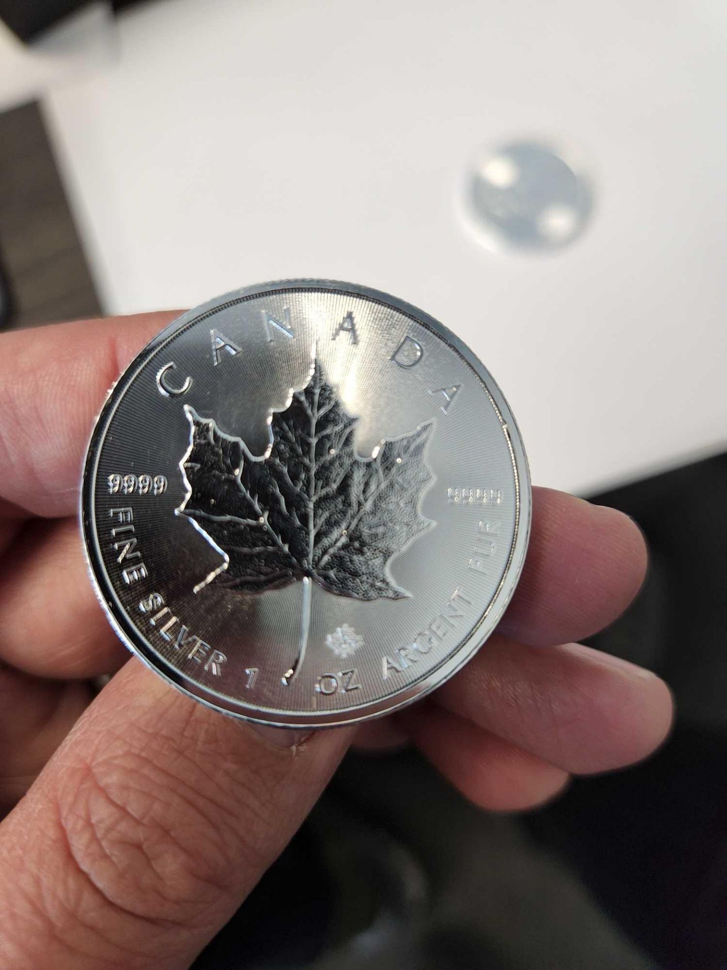 2 Canadian Maple Leaf Coins - Image 2 of 4