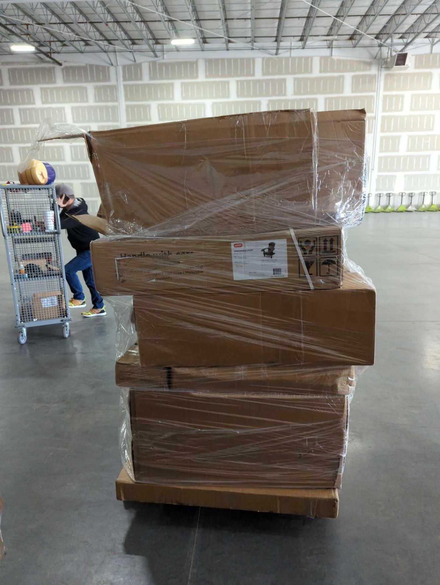 Two Pallets - Image 6 of 11