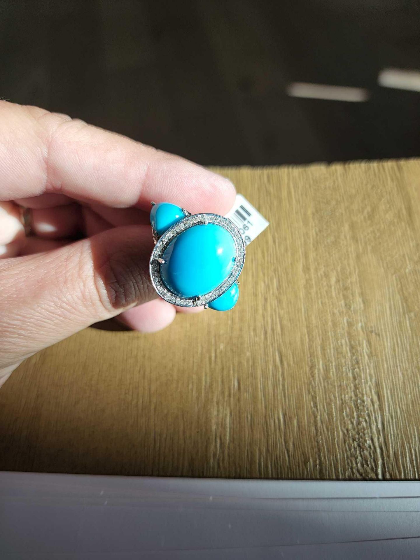 White Gold Turquoise and Diamond Ring - Image 2 of 8