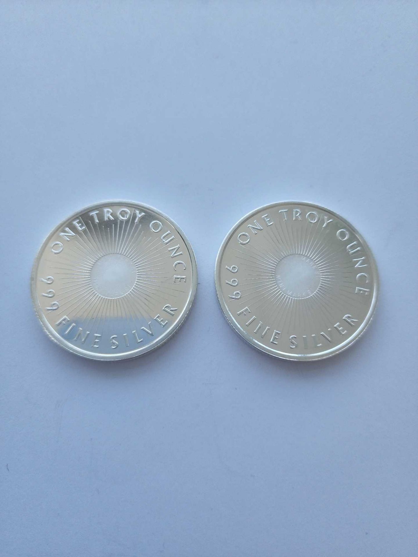 2 Sunshine Mint Silver Coins - Image 2 of 2