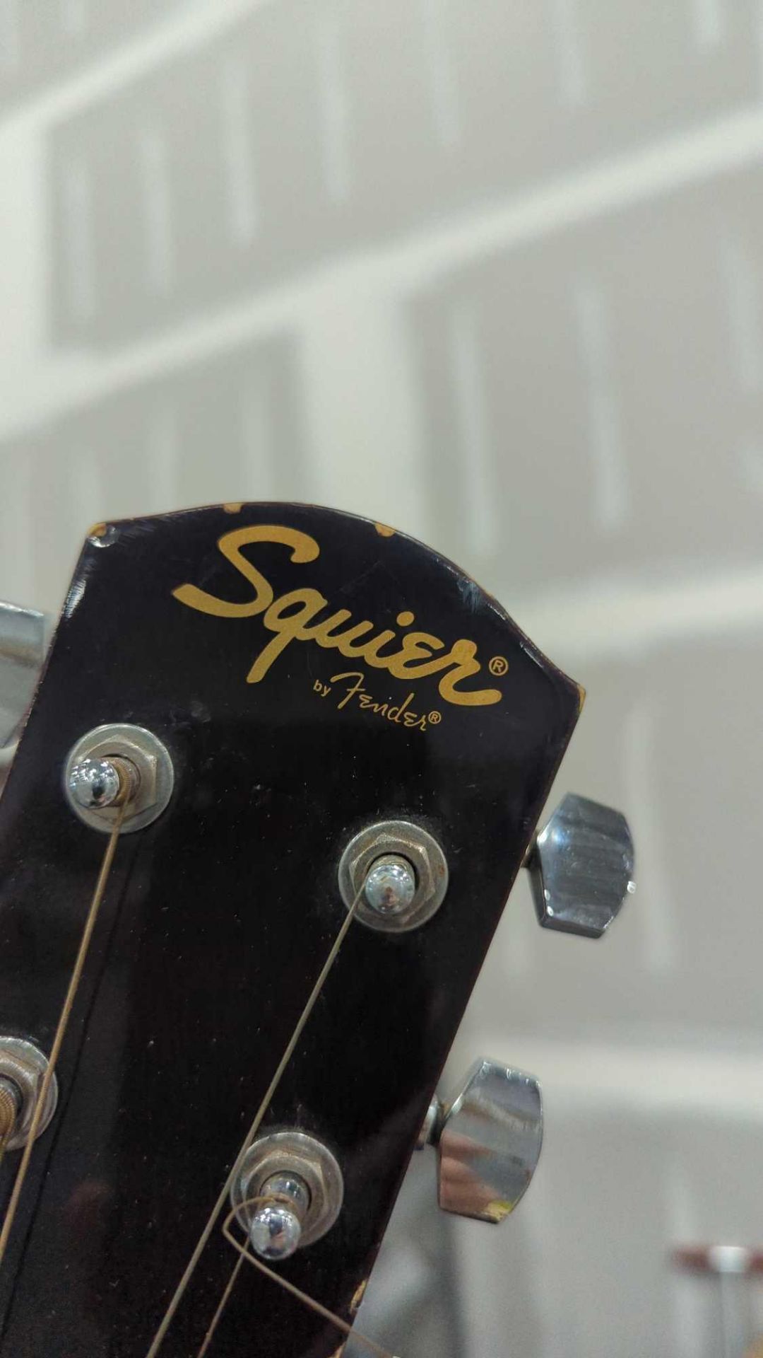 Squire SA-100 acoustic guitar - Image 5 of 6