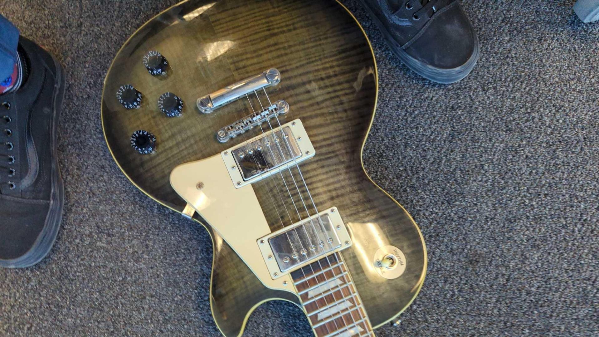 Gibson Epiphone Les Paul Ultra-III - Image 5 of 9