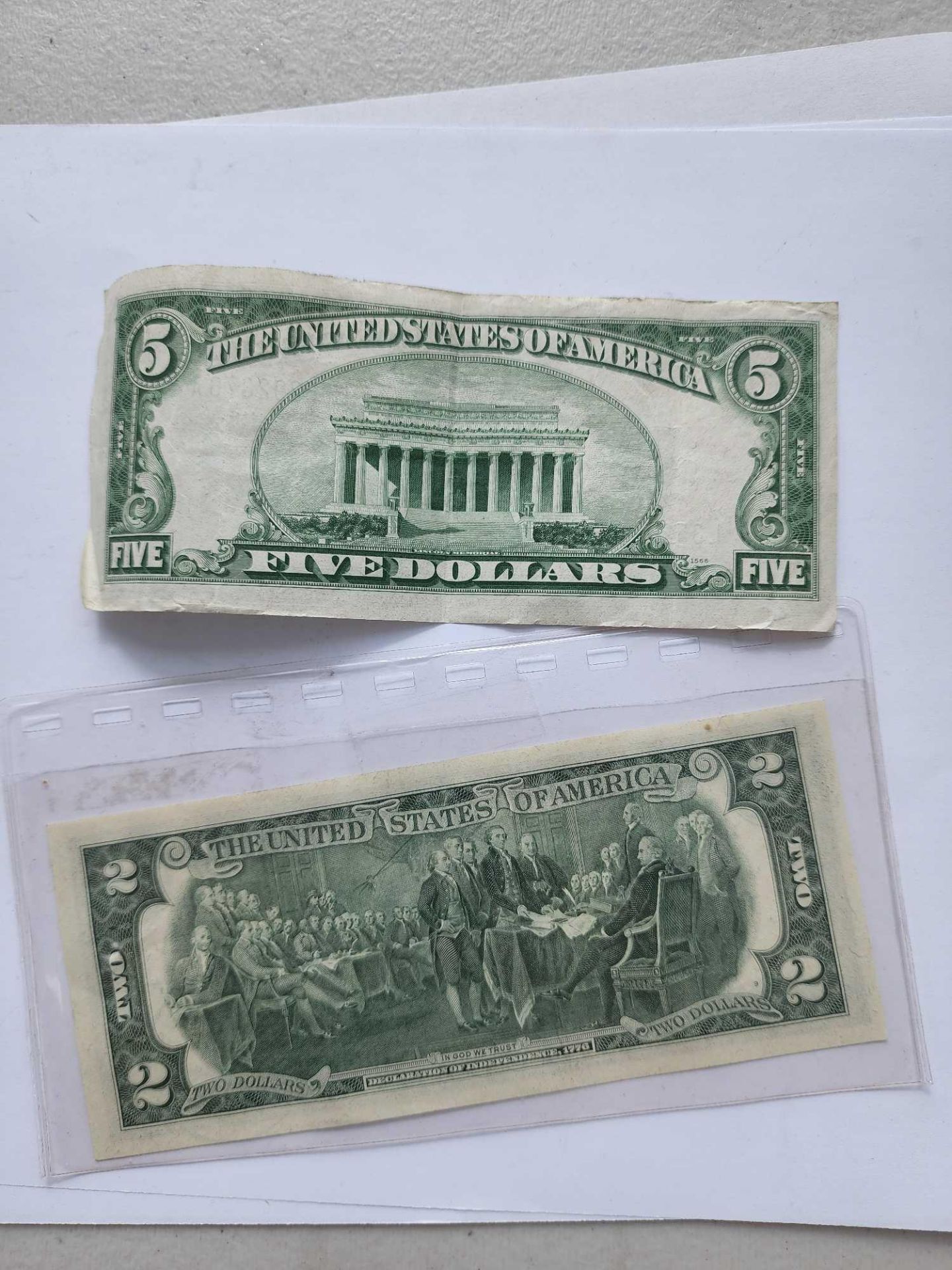 2 dollar with stamp and 1934 5 dollar bill - Image 4 of 4