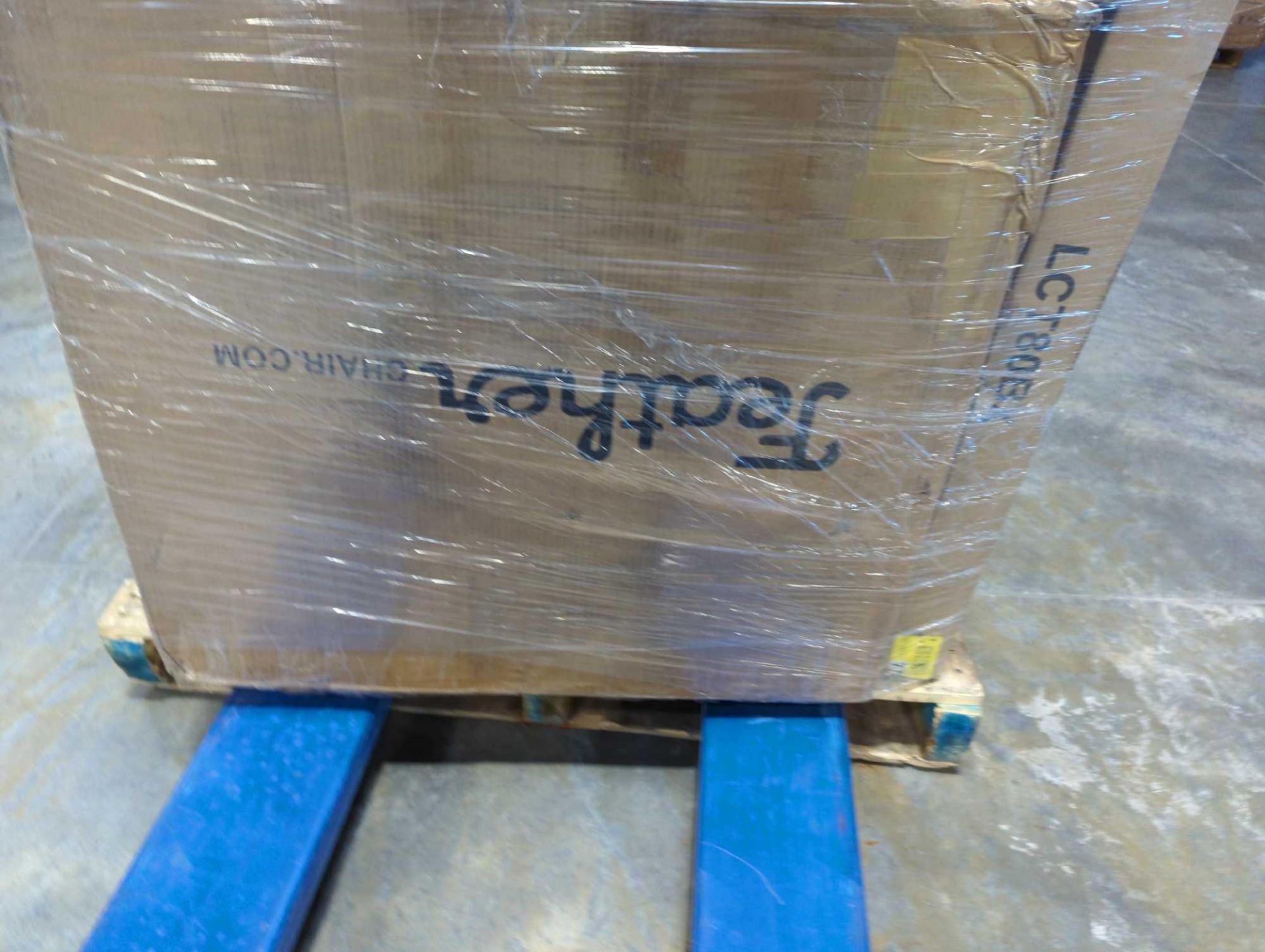 Two Pallets - Image 6 of 11