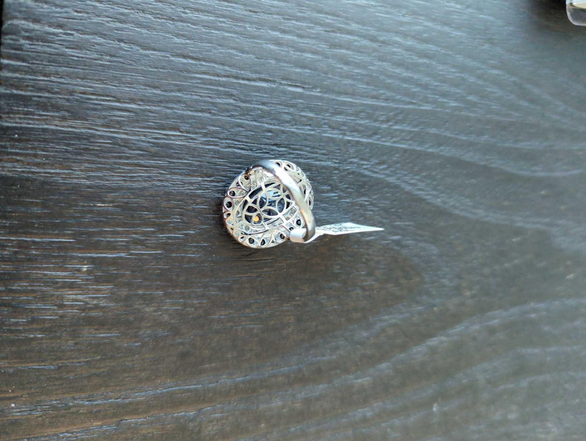Sapphire and Diamond Ring, 11.80 cts sapphire, .94 cts diamond - Image 6 of 6