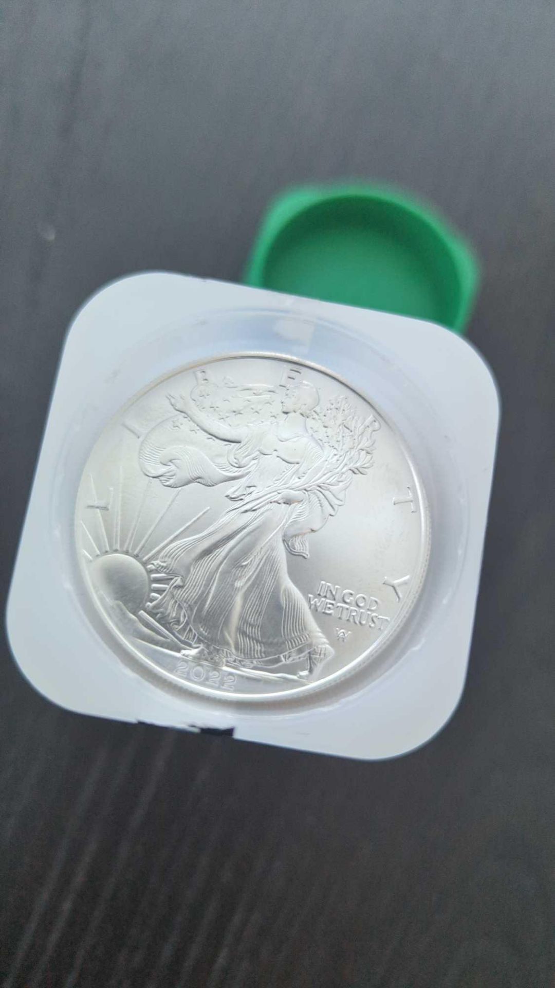 Tube of 2022 Silver Eagles (20 oz) - Image 2 of 9