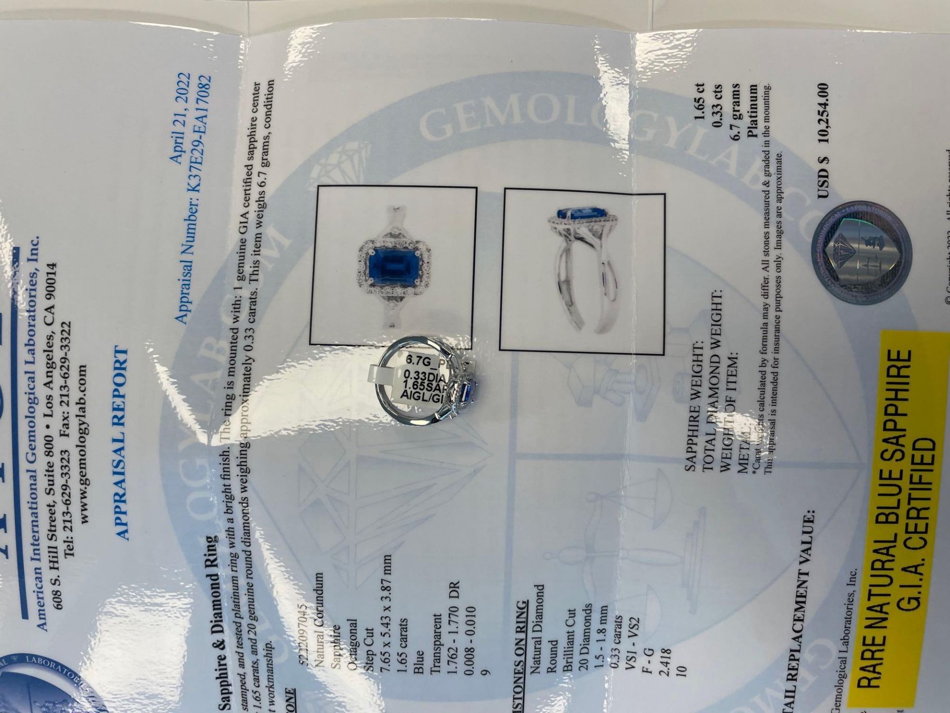 Platinum Sapphire & Diamond Ring Sapphire 1.65cts/ 20 round diamonds - Image 4 of 5