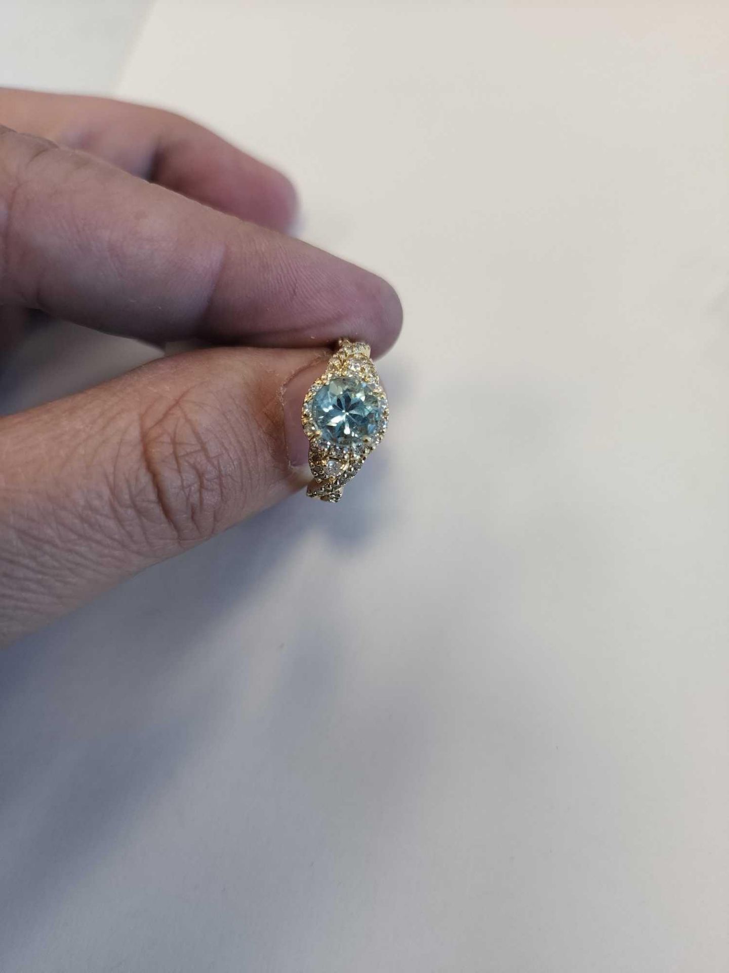 Aquamarine and Diamond Ring - Image 2 of 9