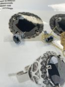 14KT white gold fancy black and colorlesss brillant cut diamonds
