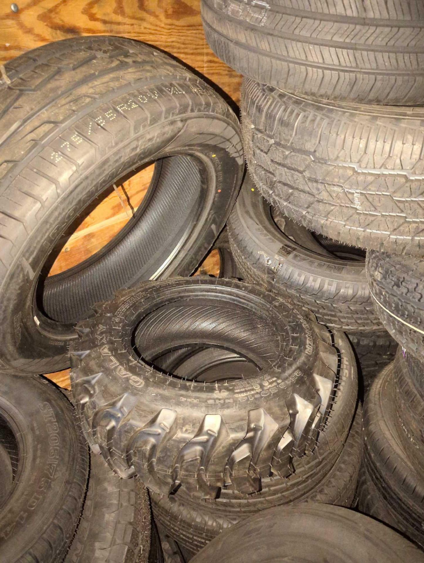 TIRES - Image 15 of 15